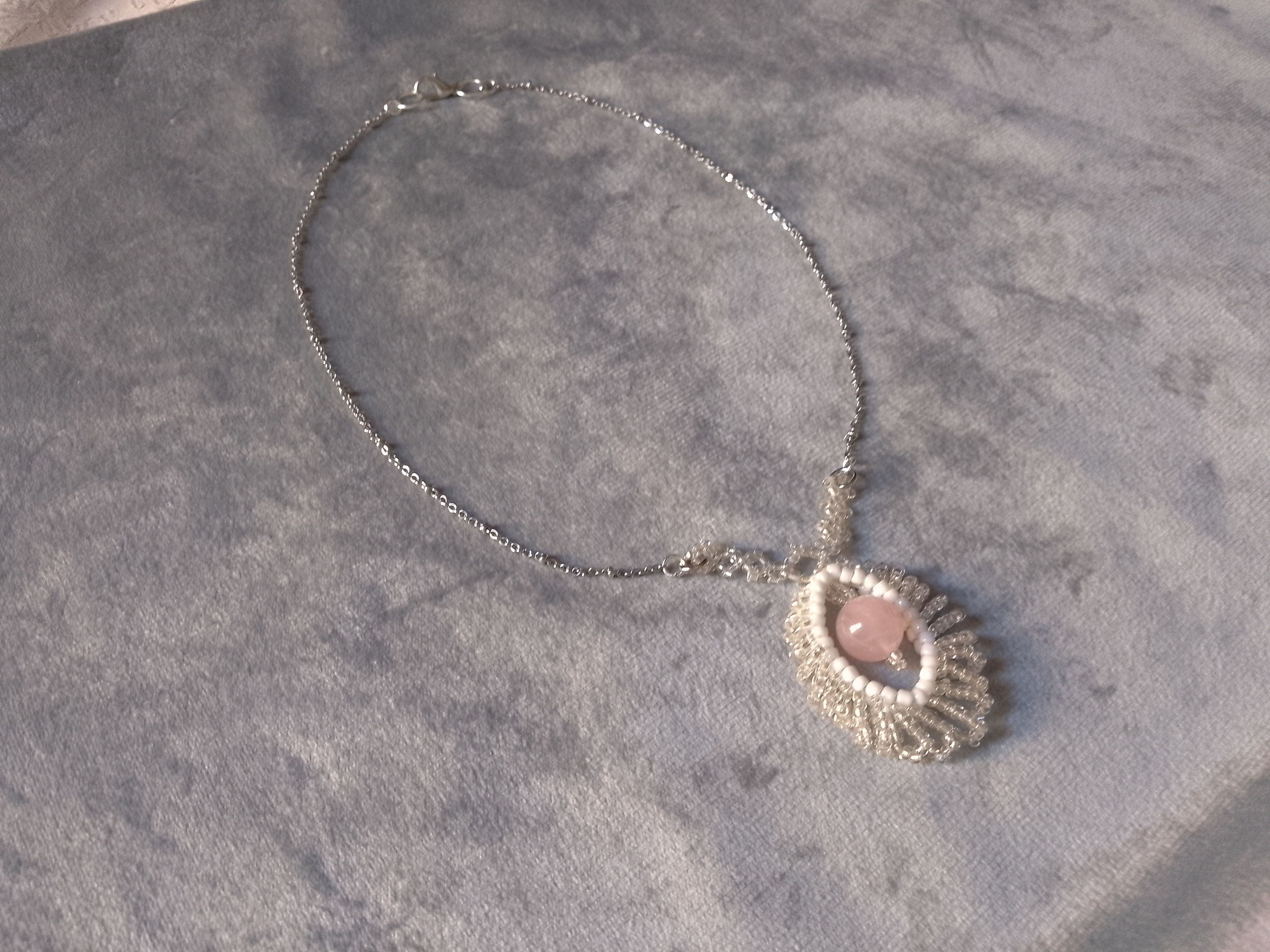 Handmade Necklace Rose quartz pendant chakra Crystaltherapy Size ONE SIZE - 3 Thumbnail