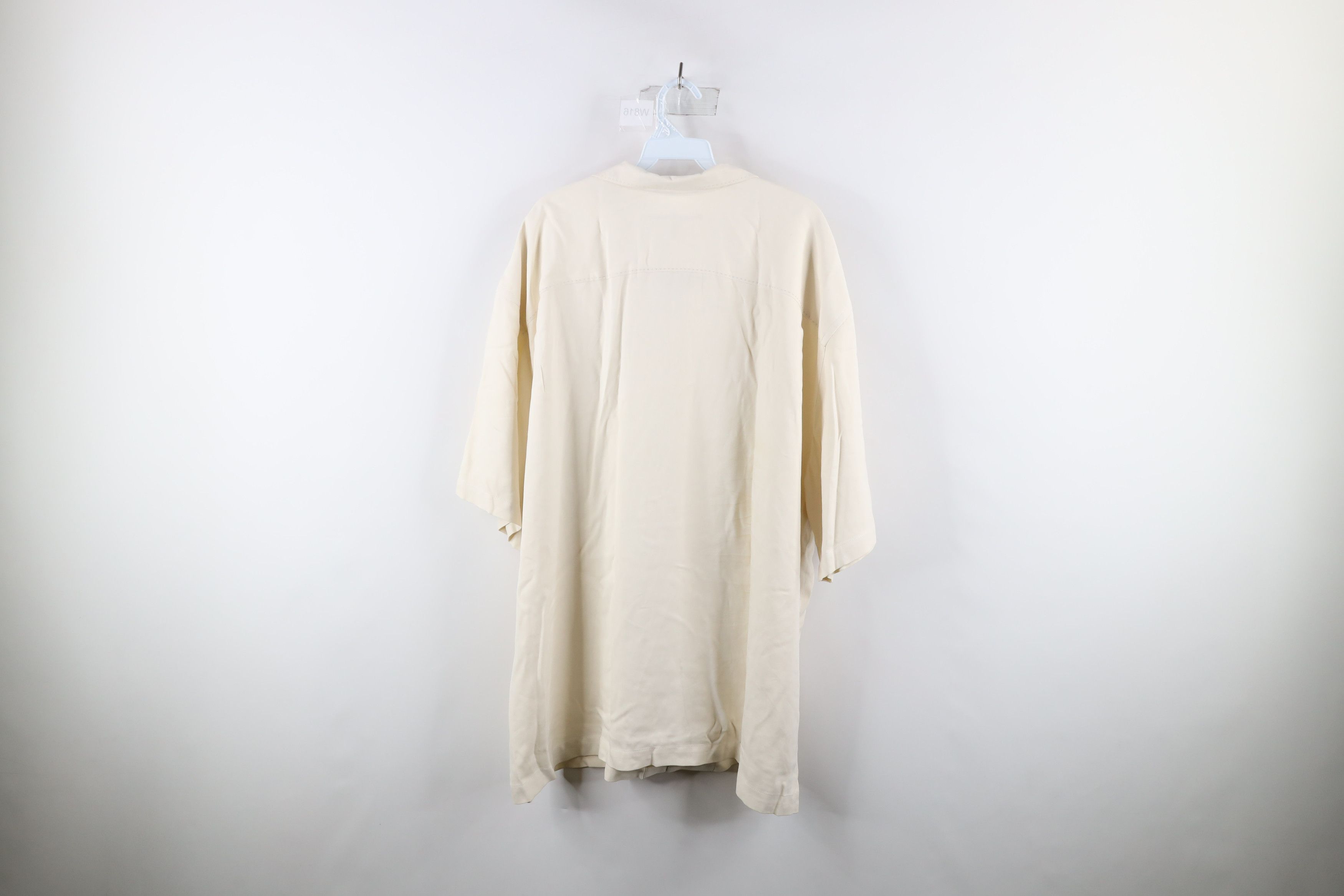 Tommy Bahama Tommy Bahama Short Sleeve Loop Collar Button Shirt Cream Size US XXL / EU 58 / 5 - 10 Thumbnail