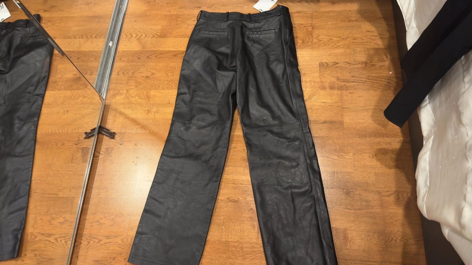 Zara NWT $229 ZARA 100% Leather Black Limited Edition Sz 30 Size US 30 / EU 46 - 5 Thumbnail