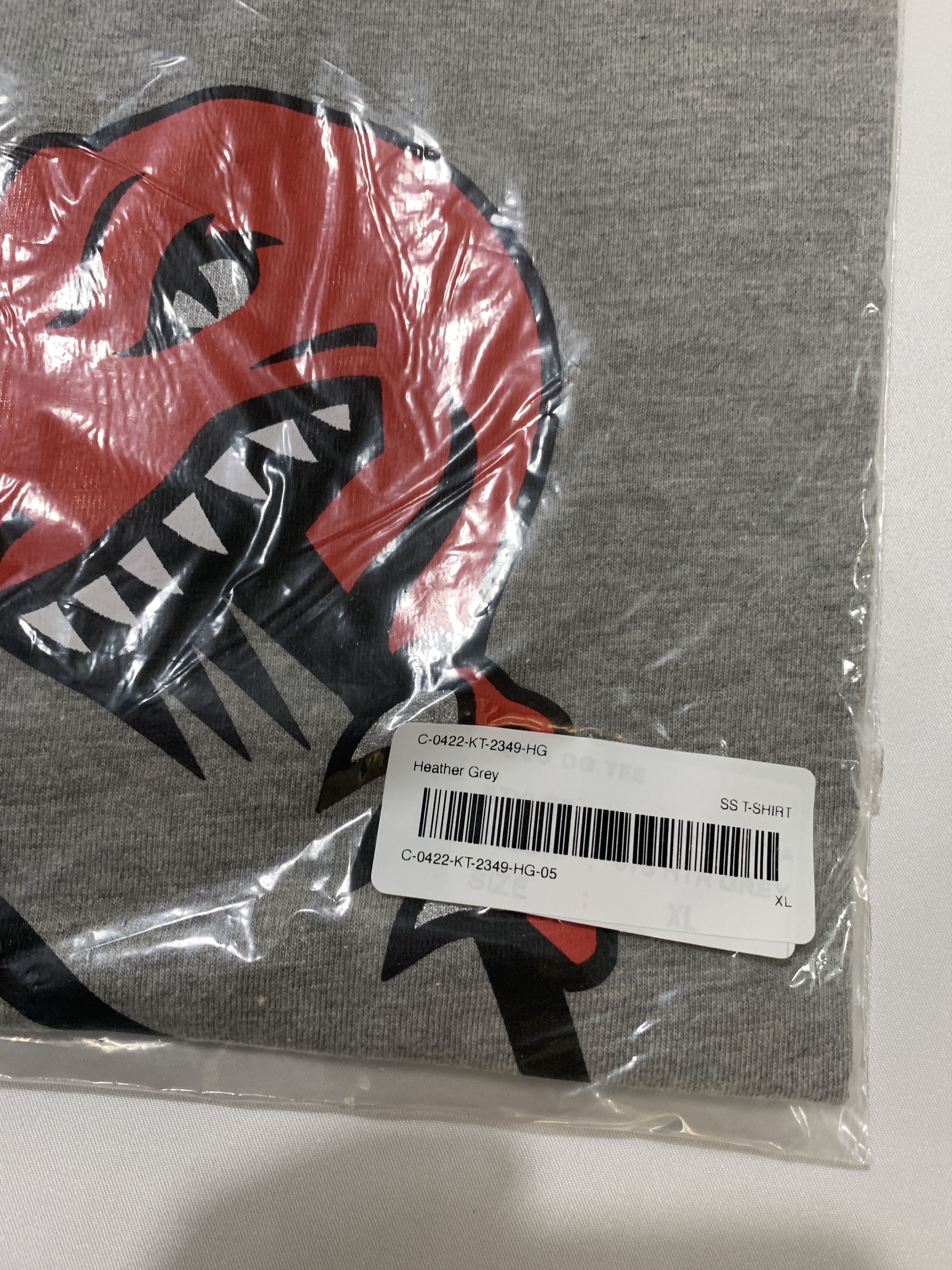 Drake OVO X Mitchell & Ness '95 Raptors OG Owl T-Shirt Size US XL / EU 56 / 4 - 2 Thumbnail