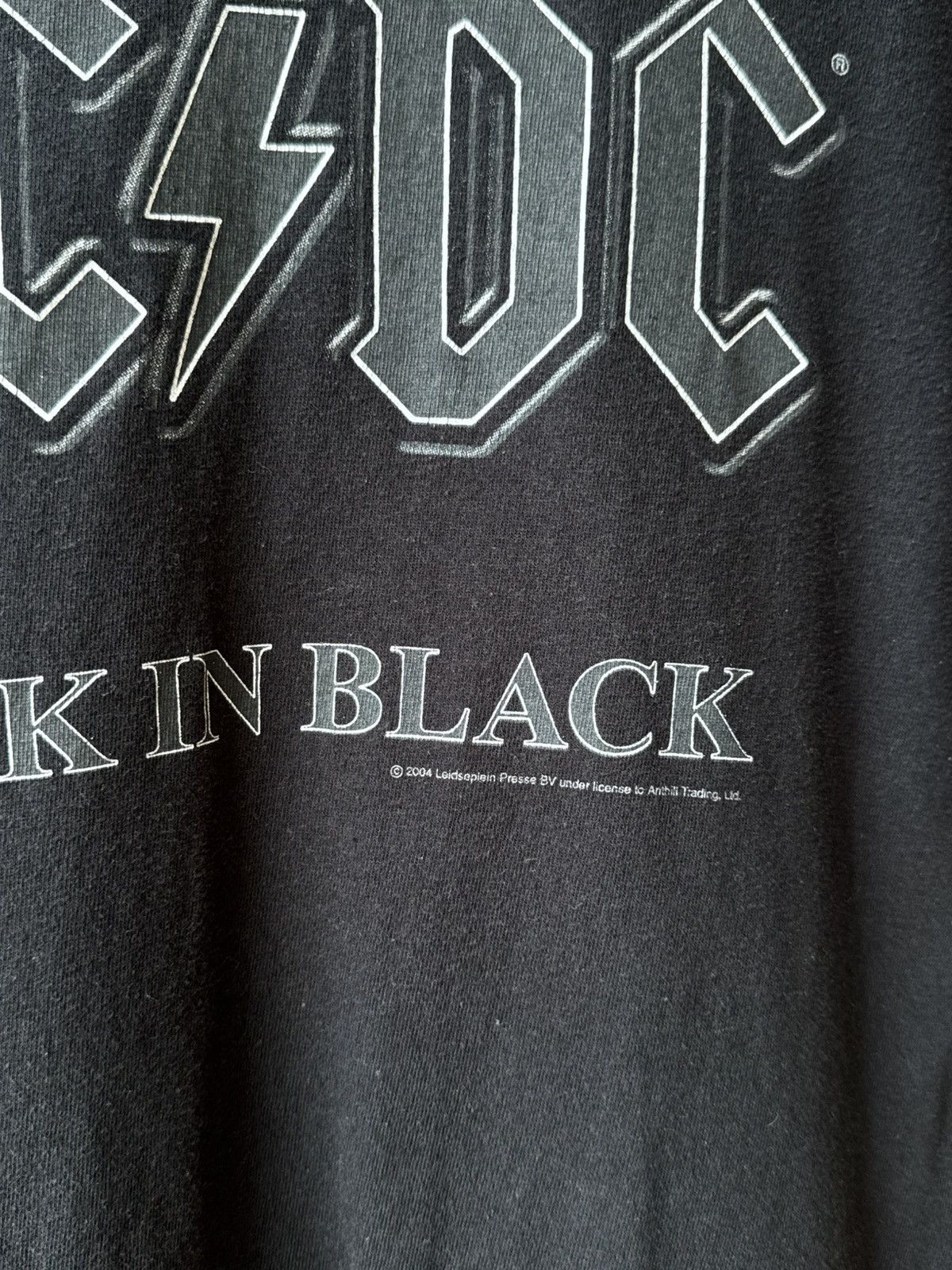 AC/DC Vintage AC/DC Back In Black T-shirt Size US S / EU 44-46 / 1 - 2 Thumbnail