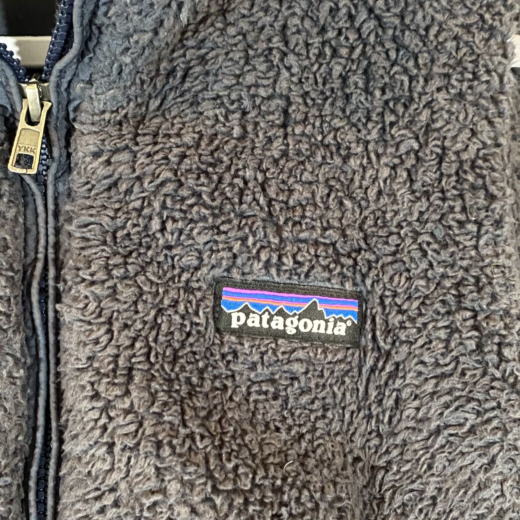Patagonia Patagonia Sweater Vest Women XS Gray Sherpa Fleece Fuzzy Pockets Full Zip Hiking Vest Sweater Casual Winter Outdoor Size XS / US 0-2 / IT 36-38 - 3 Thumbnail
