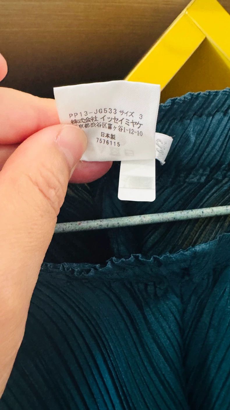 Issey Miyake Issey Miyake size:3 Dark green pleated skirt Size 31" - 3 Thumbnail