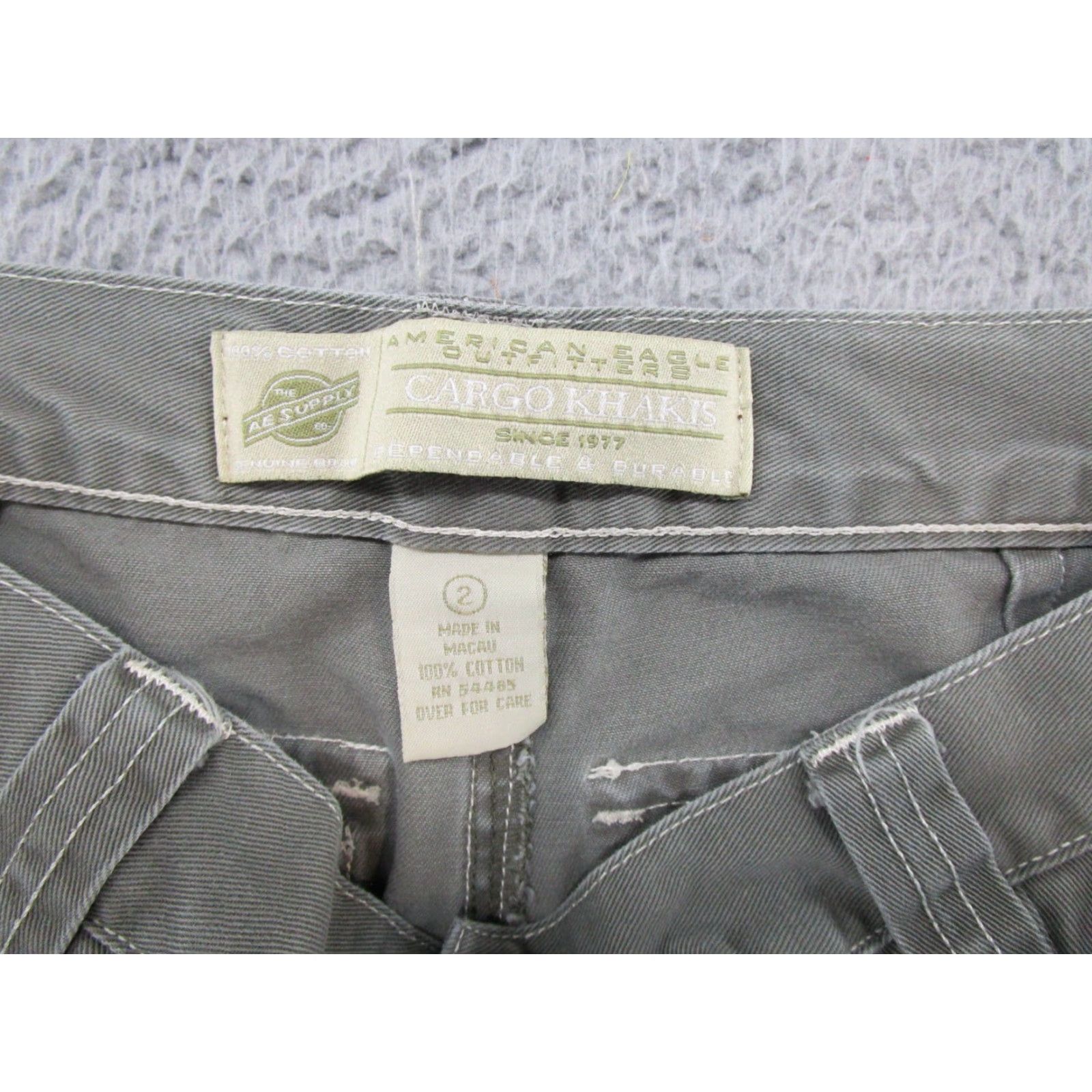 American Eagle Outfitters American Eagle Outfitters Cargo Pants Women's Size 2 Green Cotton Blend Bootcut Pockets Drawstring Button Fly Low-Travel Workwear Casual RegularRise Size 26" / US 2 / IT 38 - 5 Thumbnail