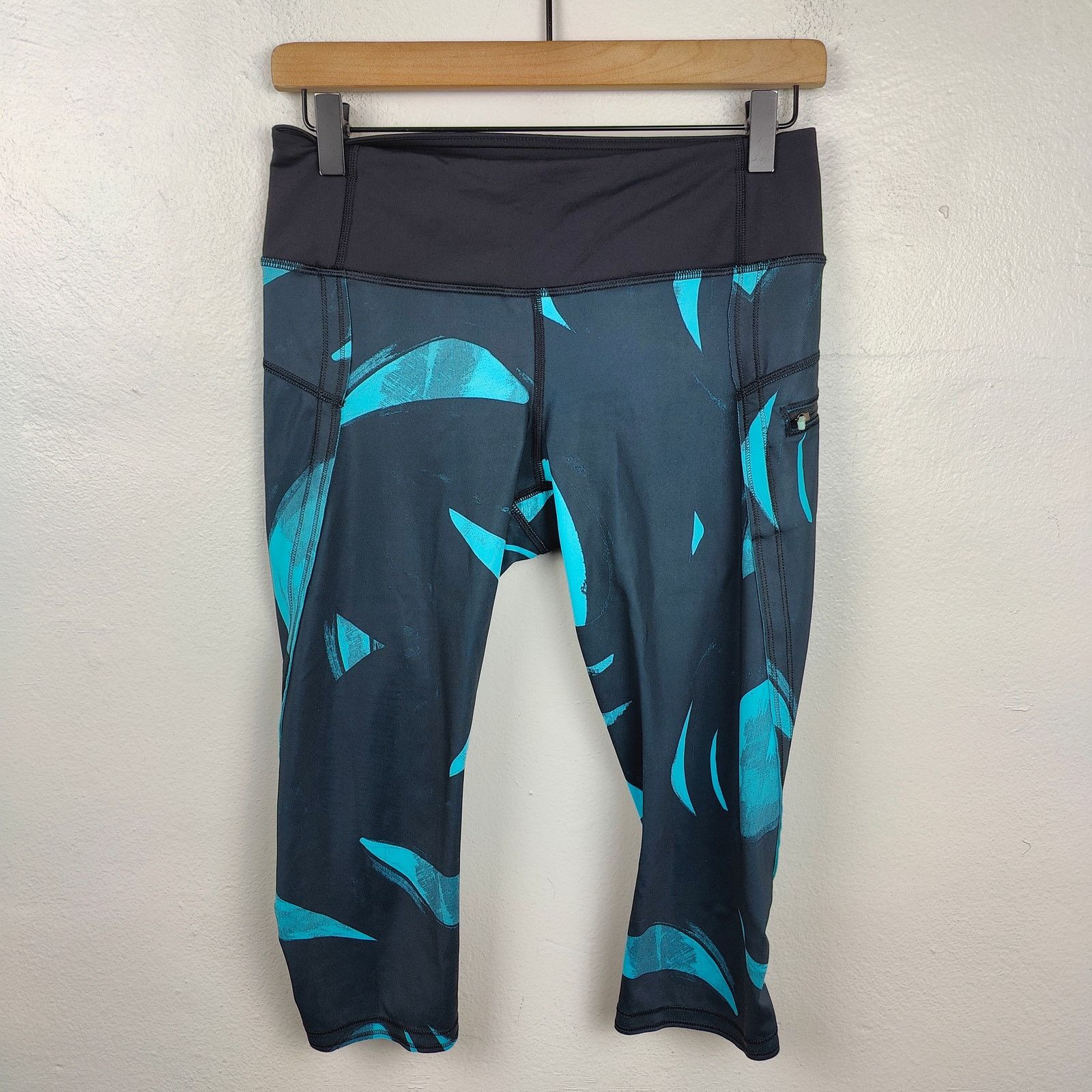 Lululemon Lululemon Run Top Speed Crop Leggings Womens 4 Back Spin Size 28" / US 6 / IT 42 - 1 Thumbnail
