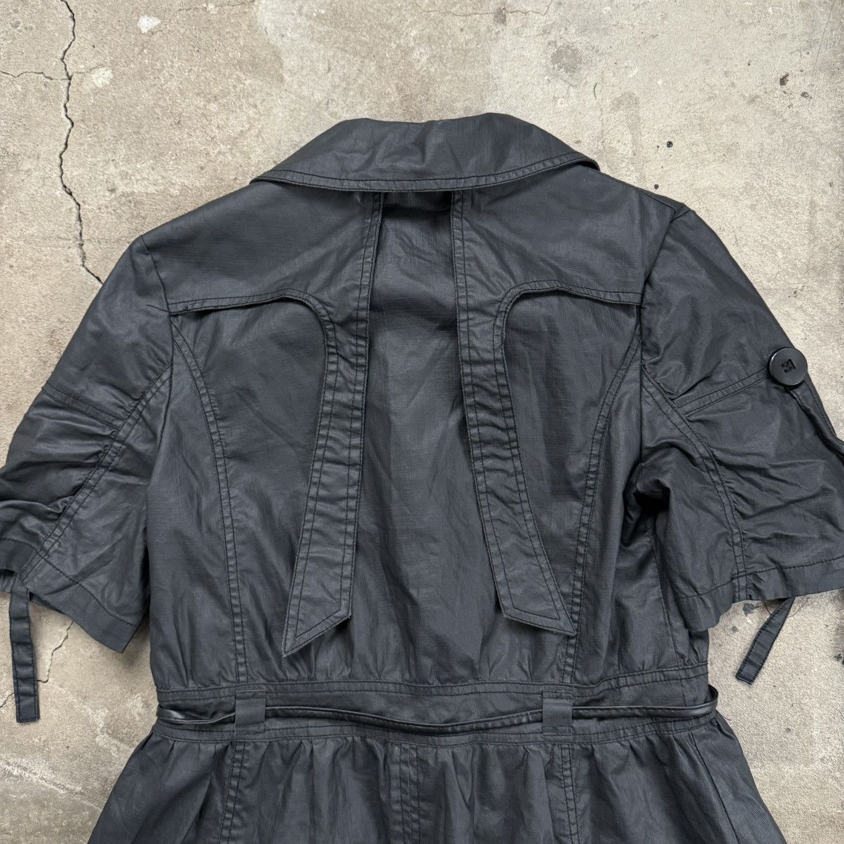 Japanese Brand Les Femmes Paris Babydoll Short Sleeve Wax Black Coat Size L / US 10 / IT 46 - 7 Thumbnail