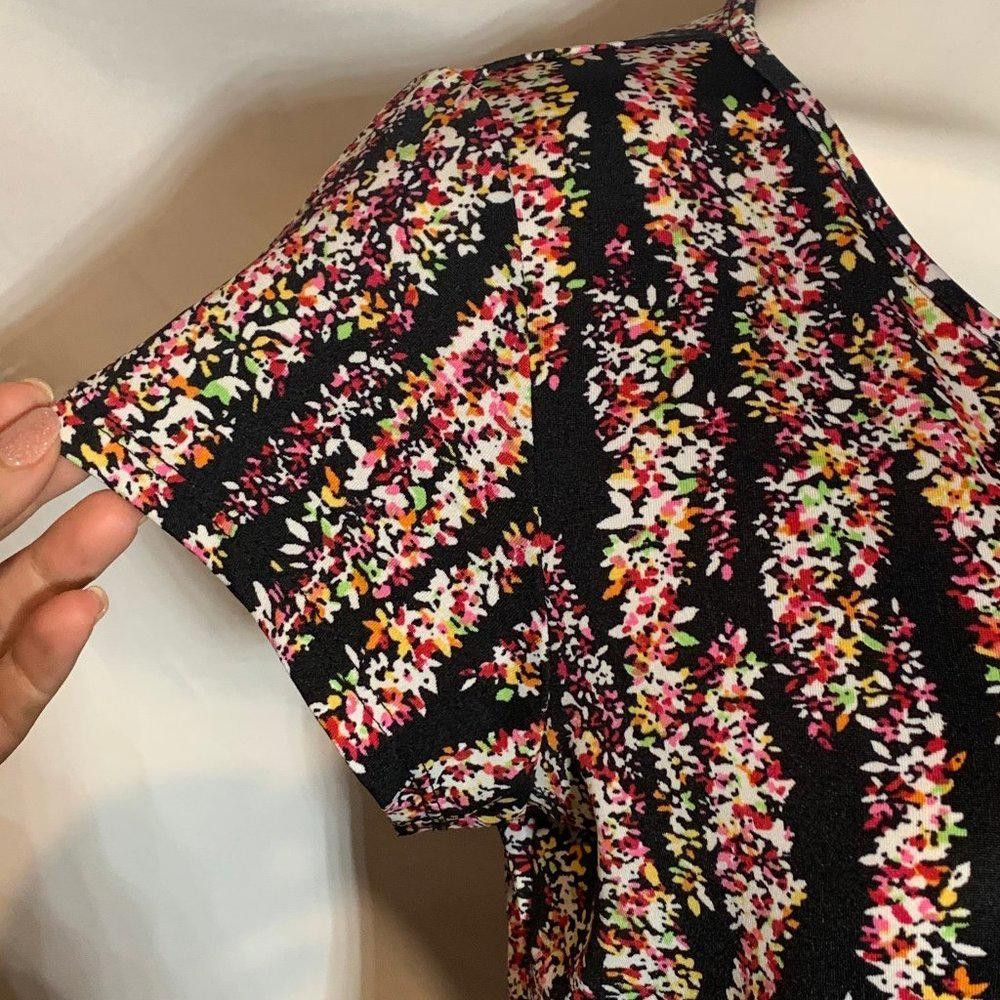 Industry of All Nations Notations Black Floral Peplum Short Sleeve Top, S Size S / US 4 / IT 40 - 5 Thumbnail