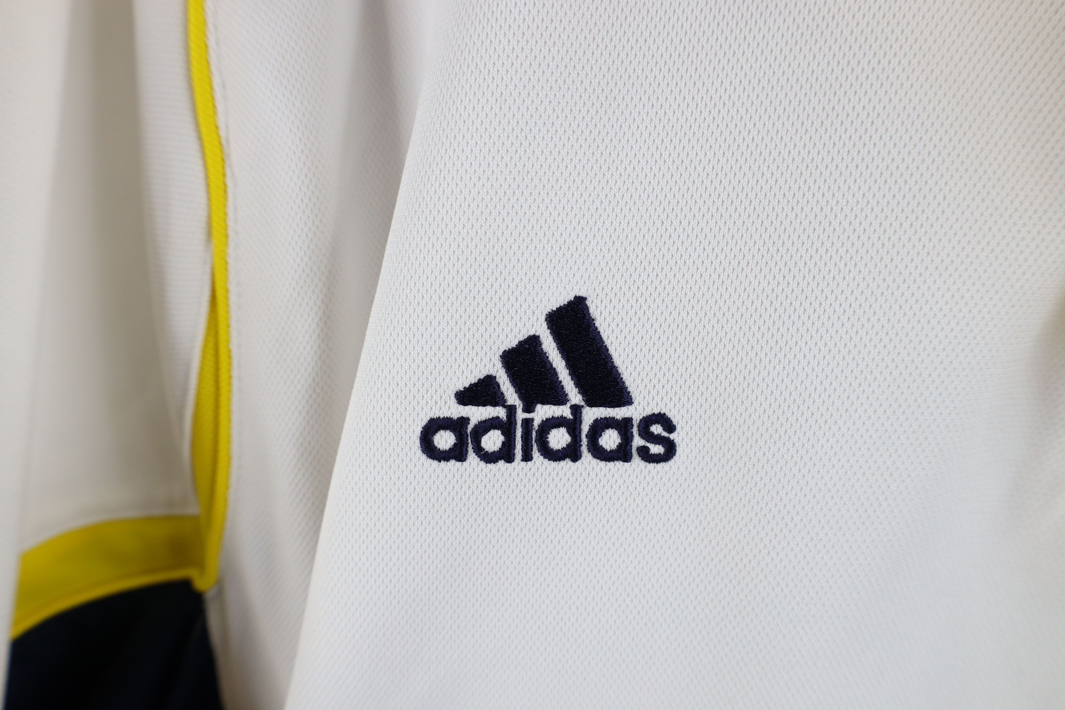 Adidas × Vintage Adidas University of Michigan Football Polo Shirt White Size US L / EU 52-54 / 3 - 5 Thumbnail