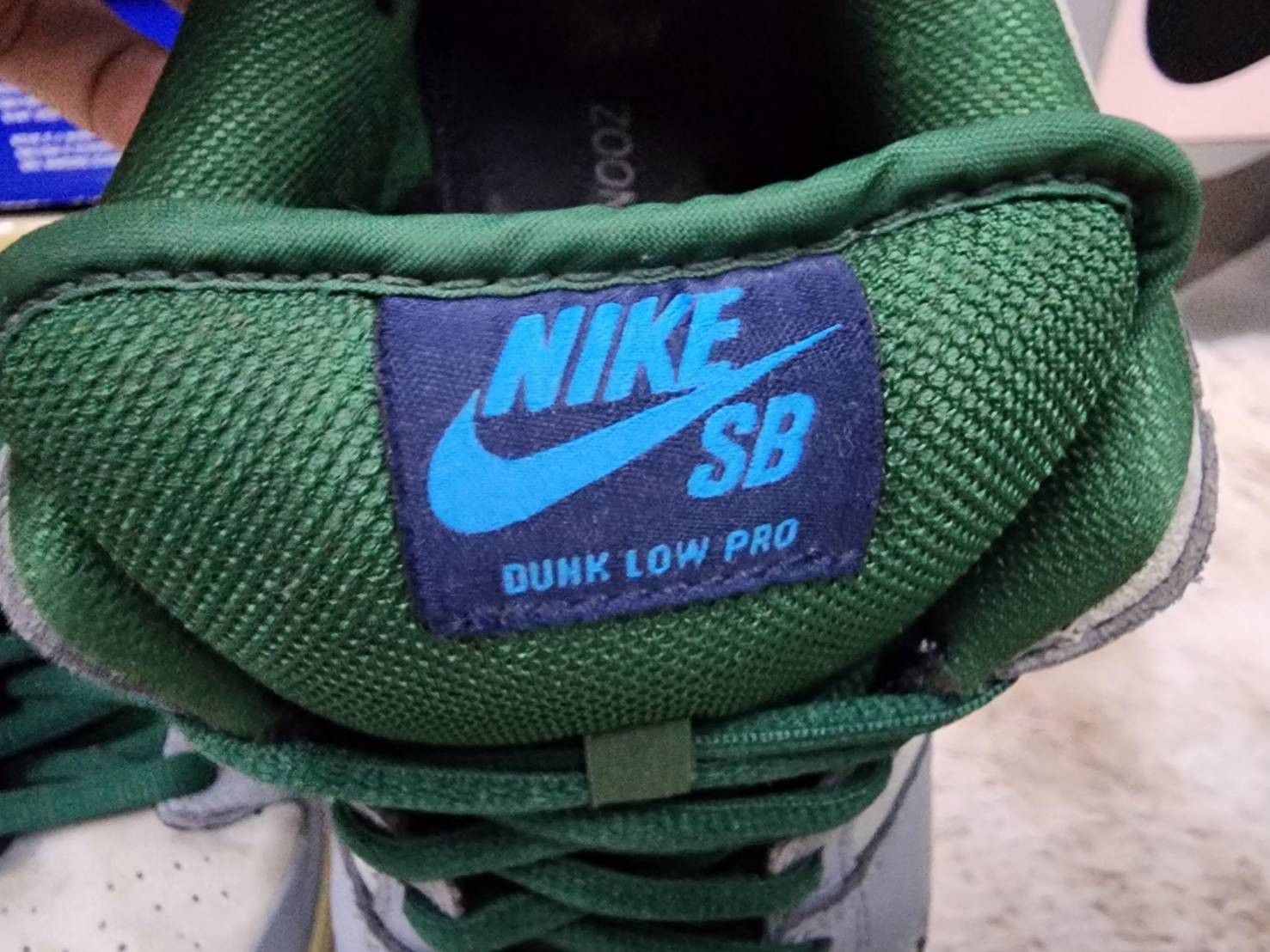 Nike Nike Sb Dunk Low Maple Leaf Size US 9.5 / EU 42-43 - 4 Thumbnail