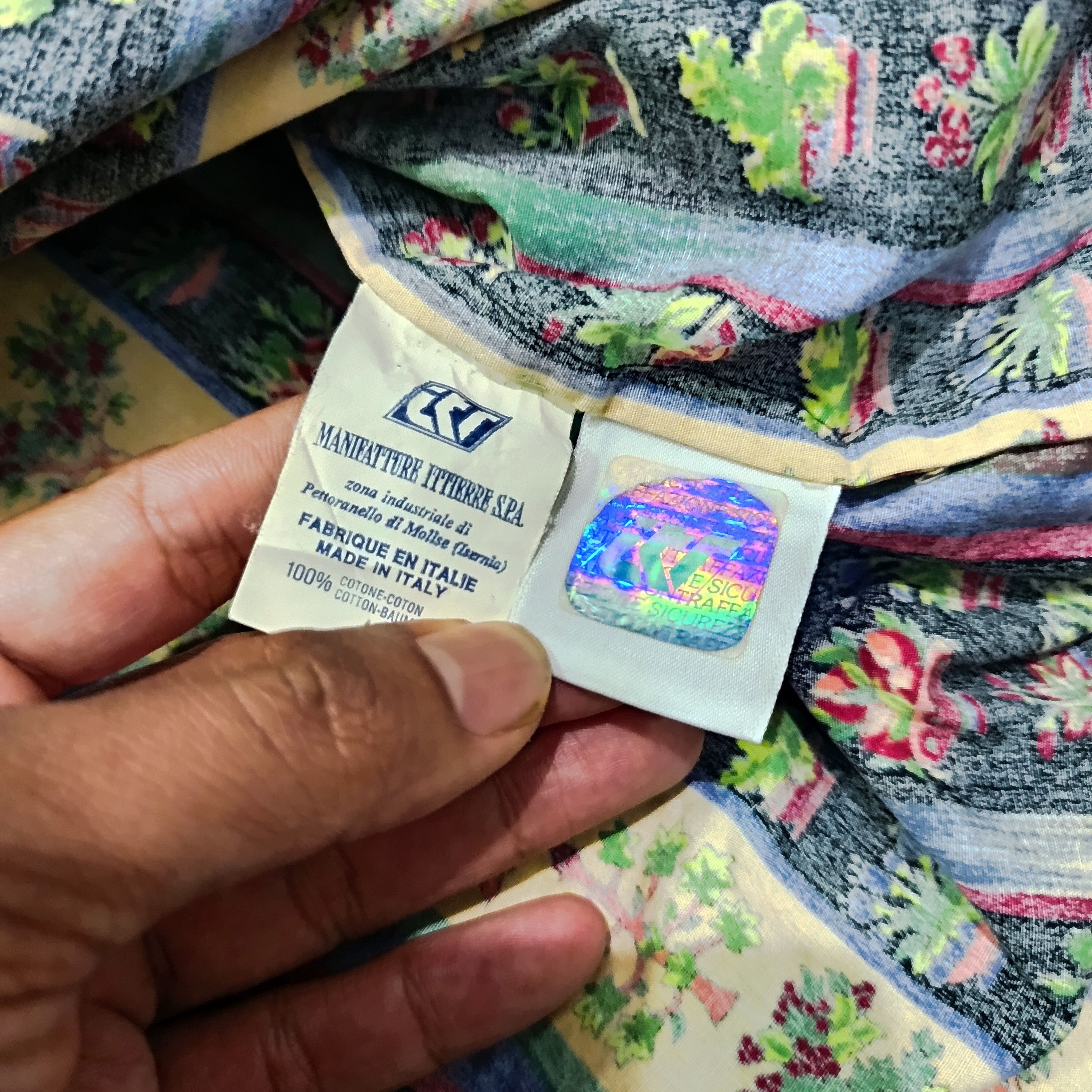 Versace Jeans Couture Vintage Versace Jeans Full Print Cotton Shirt Size US M / EU 48-50 / 2 - 6 Thumbnail
