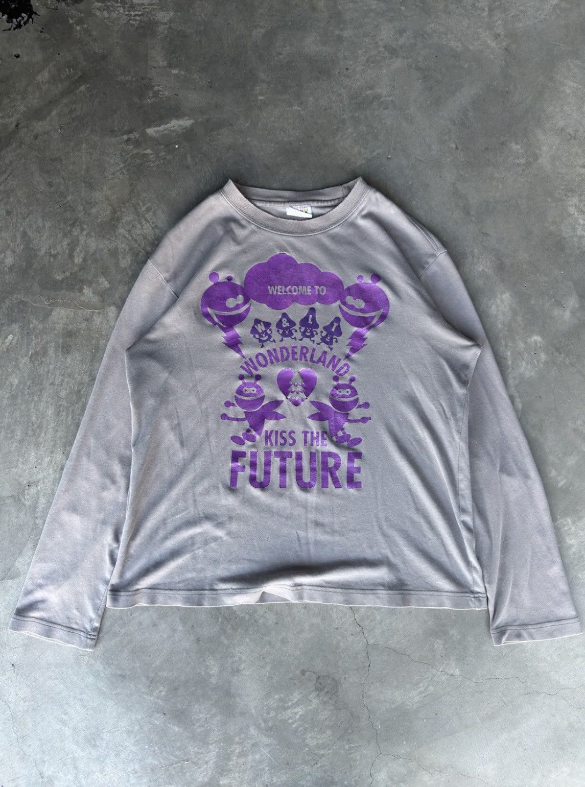 トップス w&lt KISS THE FUTURE Kiss The Future | Grailed