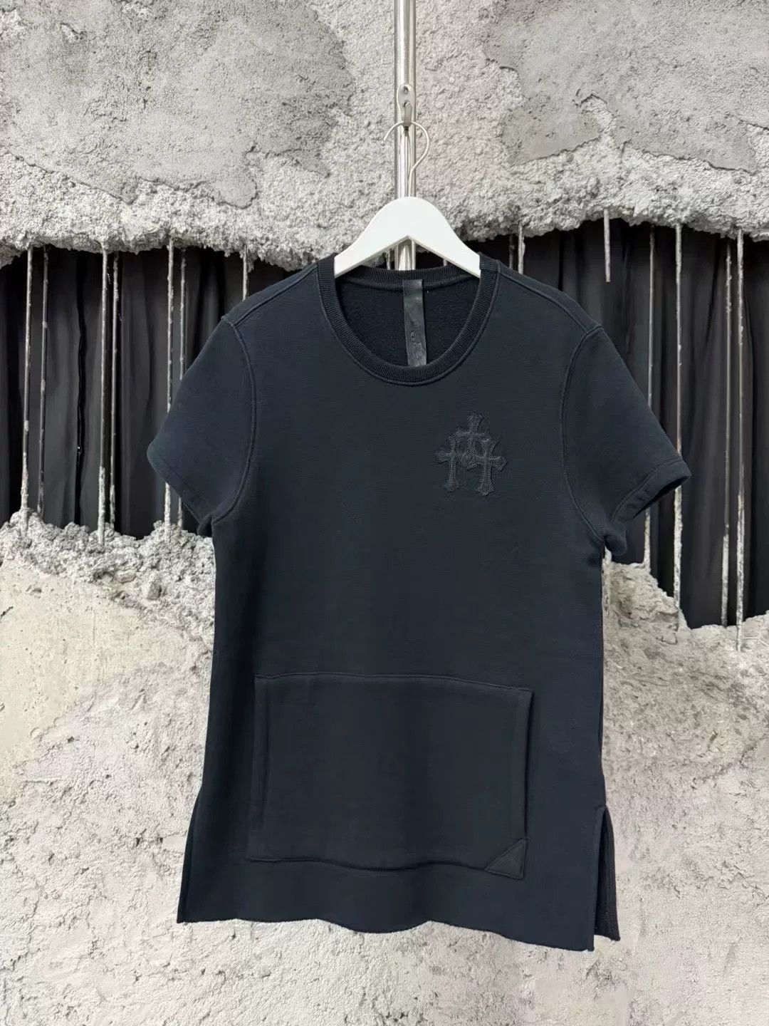 Chrome Hearts Chrome Hearts Cross Short Sleeve Sweatshirt Size US S / EU 44-46 / 1 - 1 Thumbnail