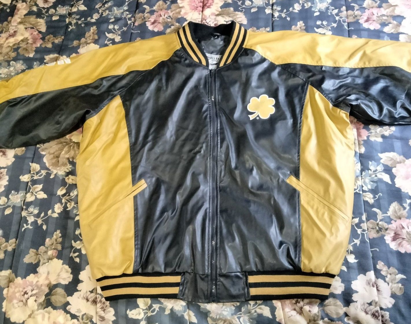Steve And Barrys Notre Dame Fighting Irish XXL Bomber Varsity Style Jacket Size US XXL / EU 58 / 5 - 2 Thumbnail