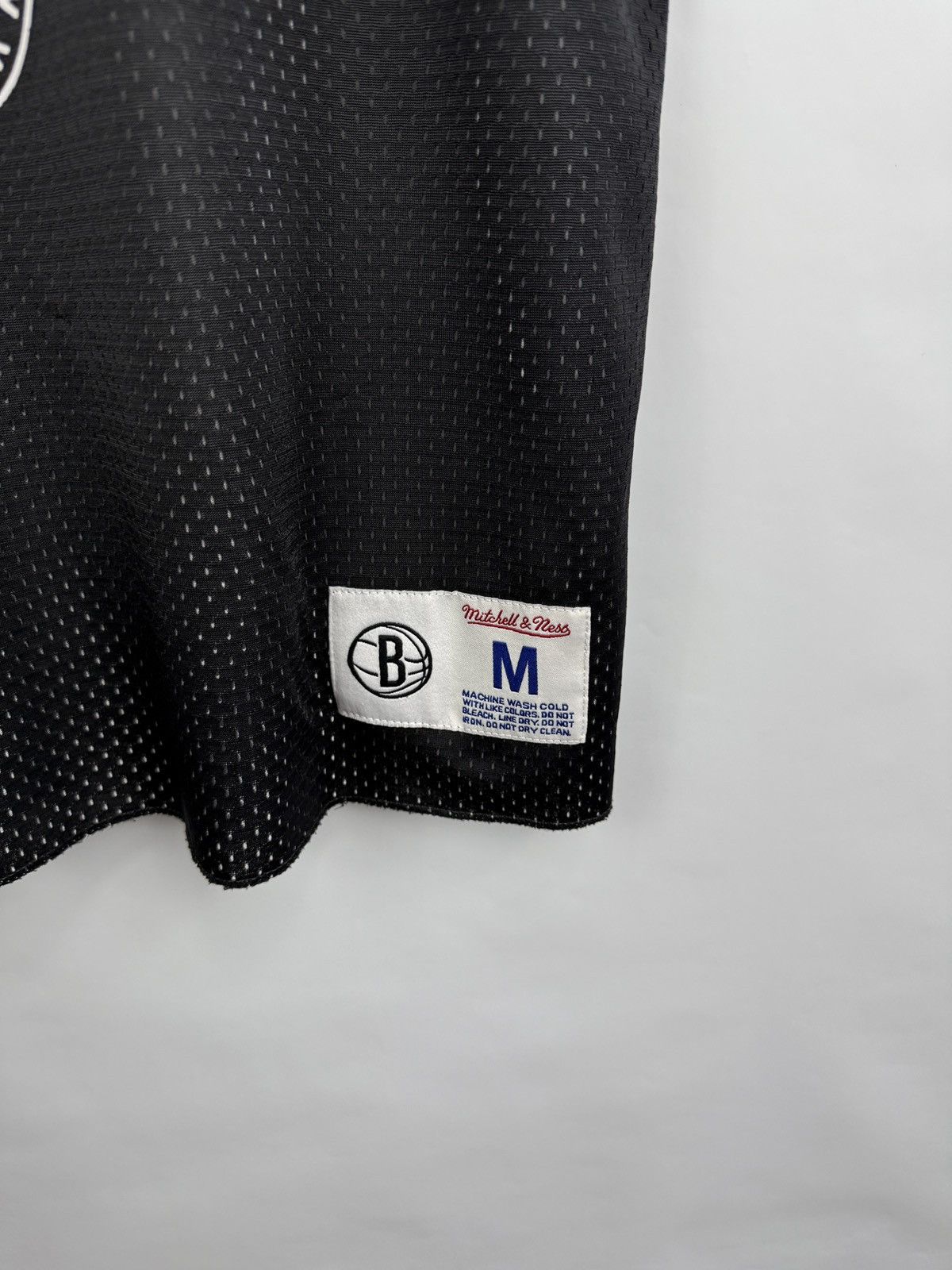 Mitchell & Ness 🏀🇺🇸 NBA Brooklyn Nets Mitchell & Ness Double-sided Jersey Size US M / EU 48-50 / 2 - 7 Thumbnail