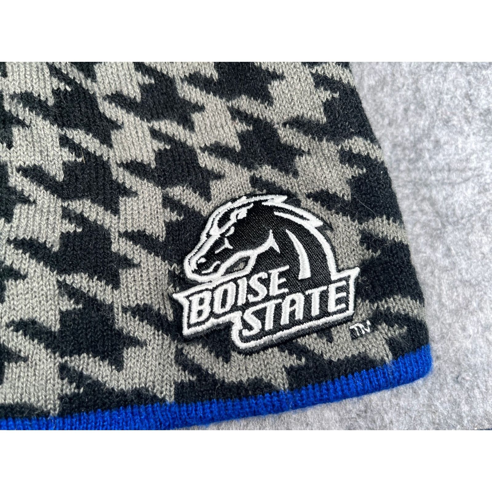 NCAA NCAA Beanie Adult One Size Gray Black Houndstooth Acrylic Knit Beanie Hat Mens Womens Unisex Outdoors Seasonal Fall Winter Lightweight Adjustable Size ONE SIZE - 2 Thumbnail