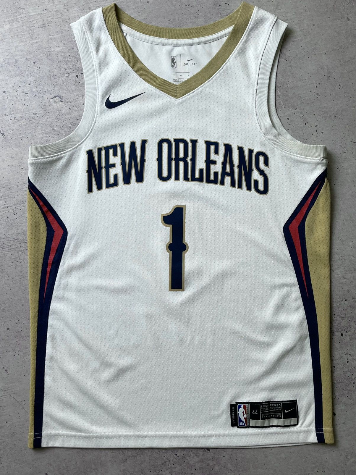 NBA Nike New Orleans Pelicans Zion Williamson Size US M / EU 48-50 / 2 - 2 Thumbnail