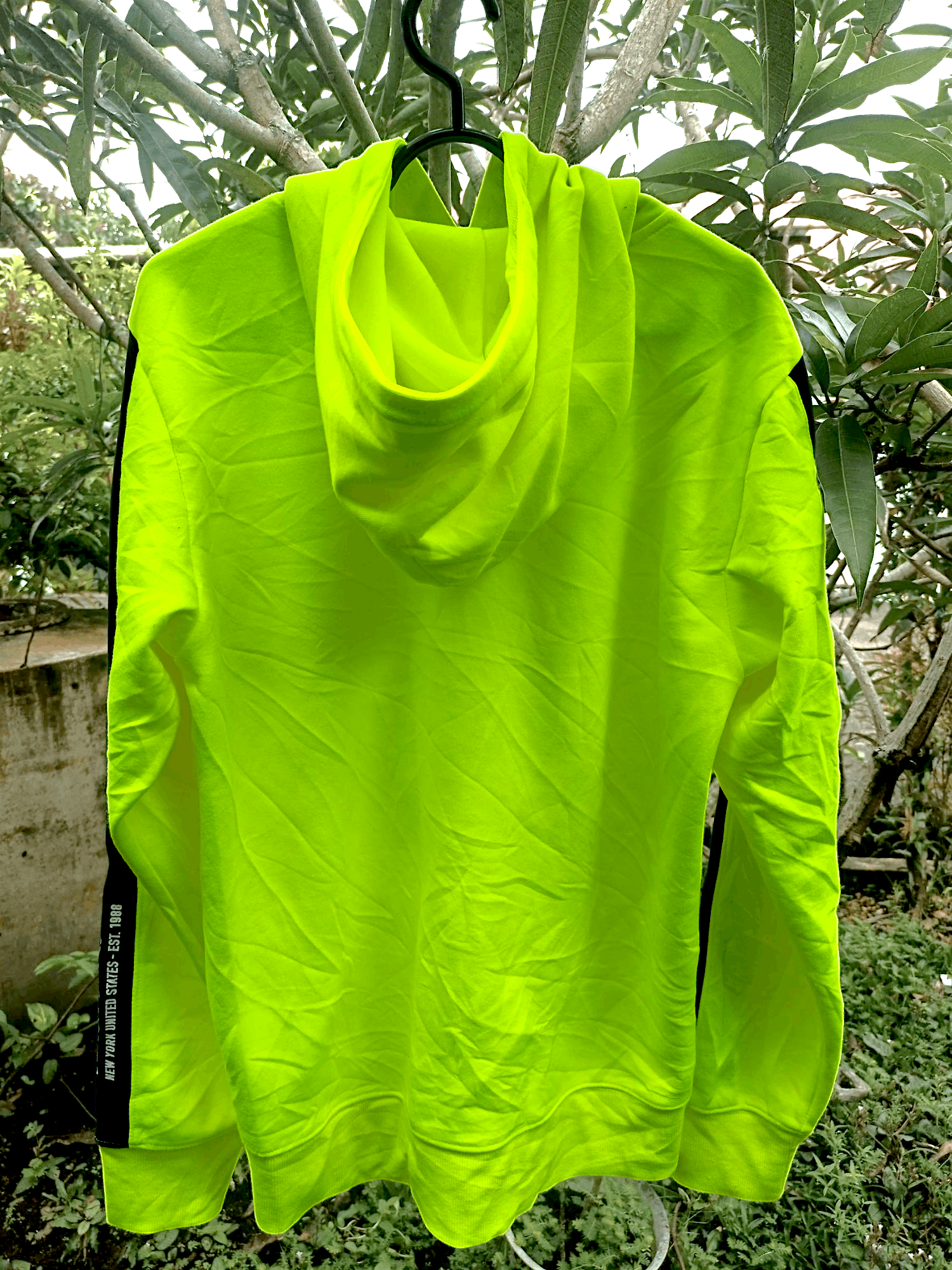 CHOCOOLATE CHOCOOLATE Black Dept Neon Hoodie Jumper Size US M / EU 48-50 / 2 - 18 Thumbnail