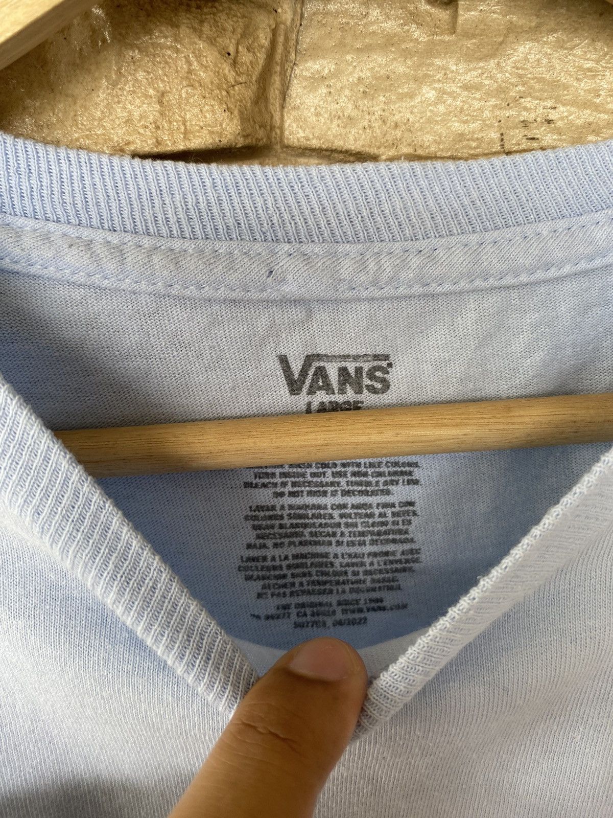 Vans Vintage Vans Backhit Logo Skateboarding Tshirt Size US L / EU 52-54 / 3 - 6 Thumbnail