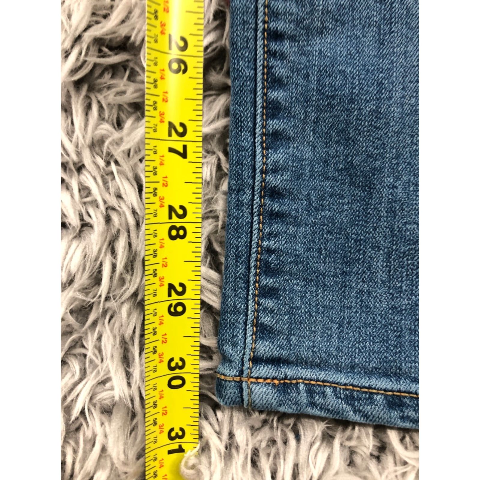 Old Navy Old Navy Jeans Womens Size 12 Long Blue Medium Wash Straight Size 34" / US 12 / IT 48 - 3 Thumbnail