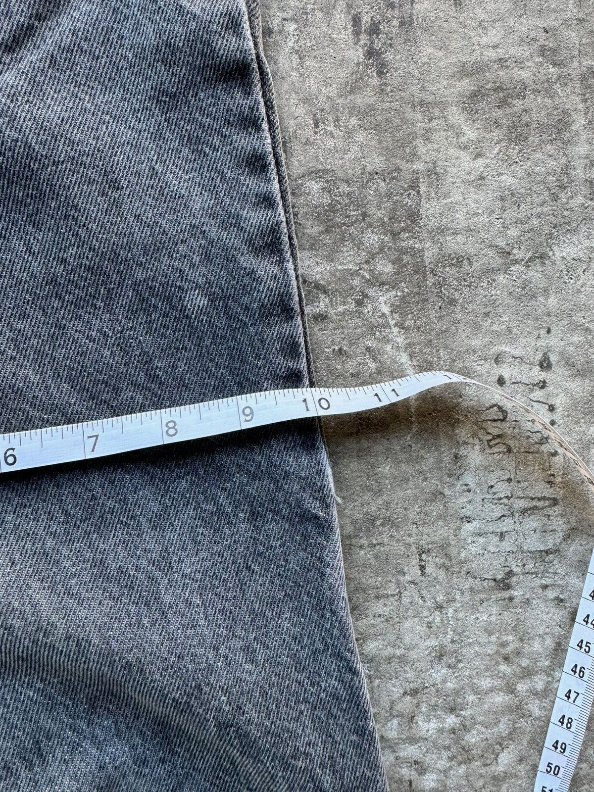 Levi's × Vintage Vintage Ripped 631 Levi Straight Fit Jeans Size US 33 - 13 Thumbnail