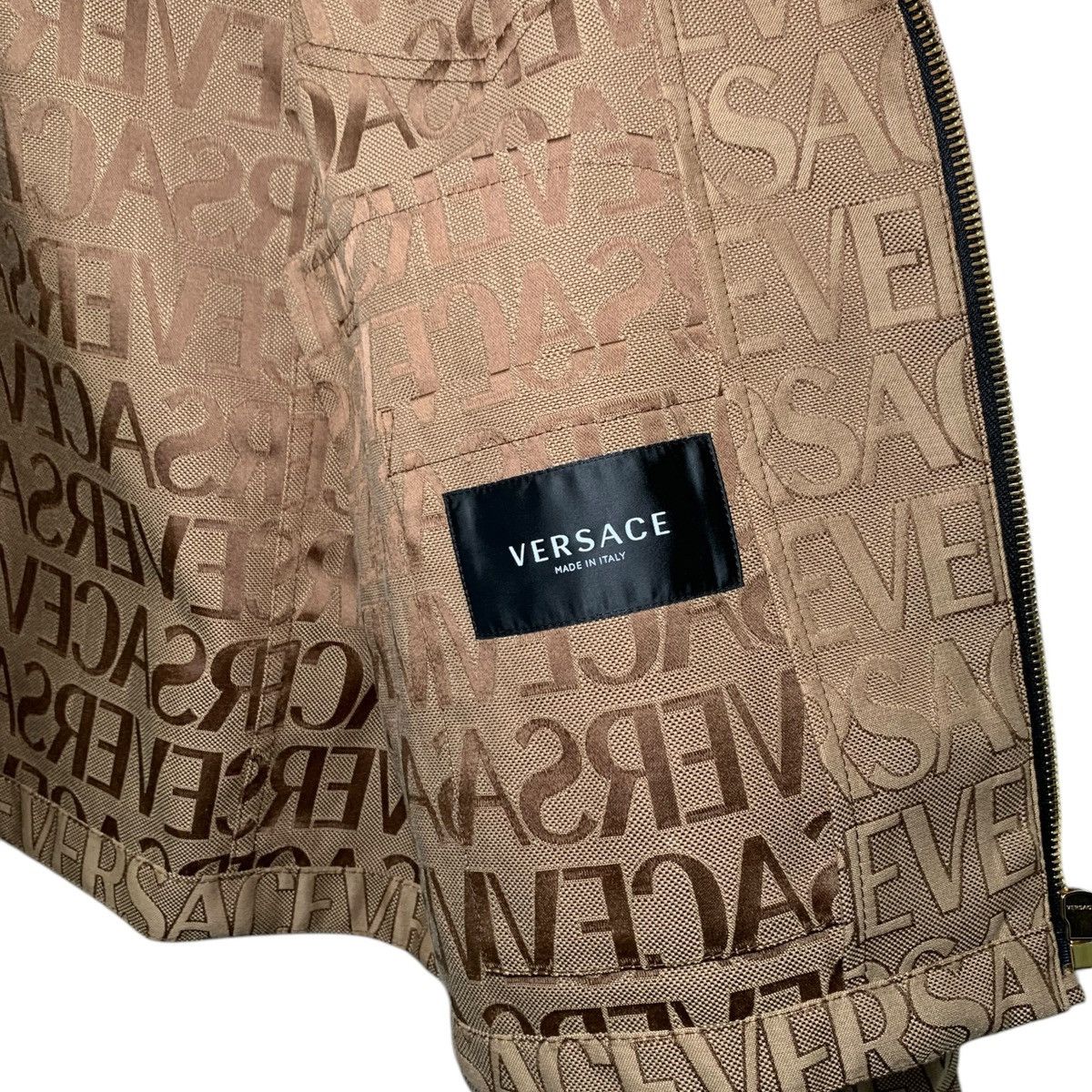 Versace VERSACE Versace Jacquard Allover Over Beige Size US L / EU 52-54 / 3 - 6 Thumbnail