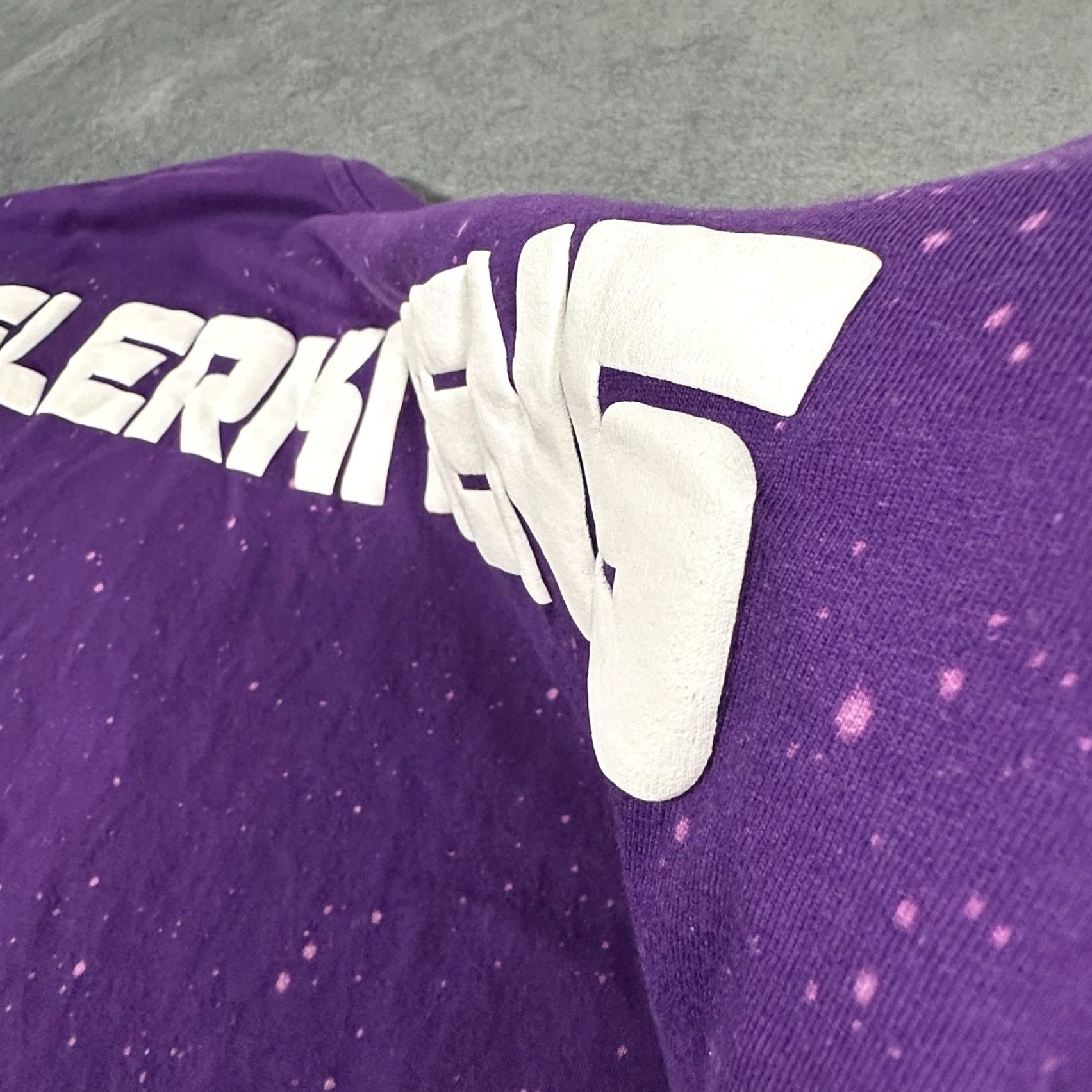 Vintage Marvel Flerkittens Cat Graphic T-Shirt Womens Medium Purple Space Superhero Size M / US 6-8 / IT 42-44 - 6 Thumbnail
