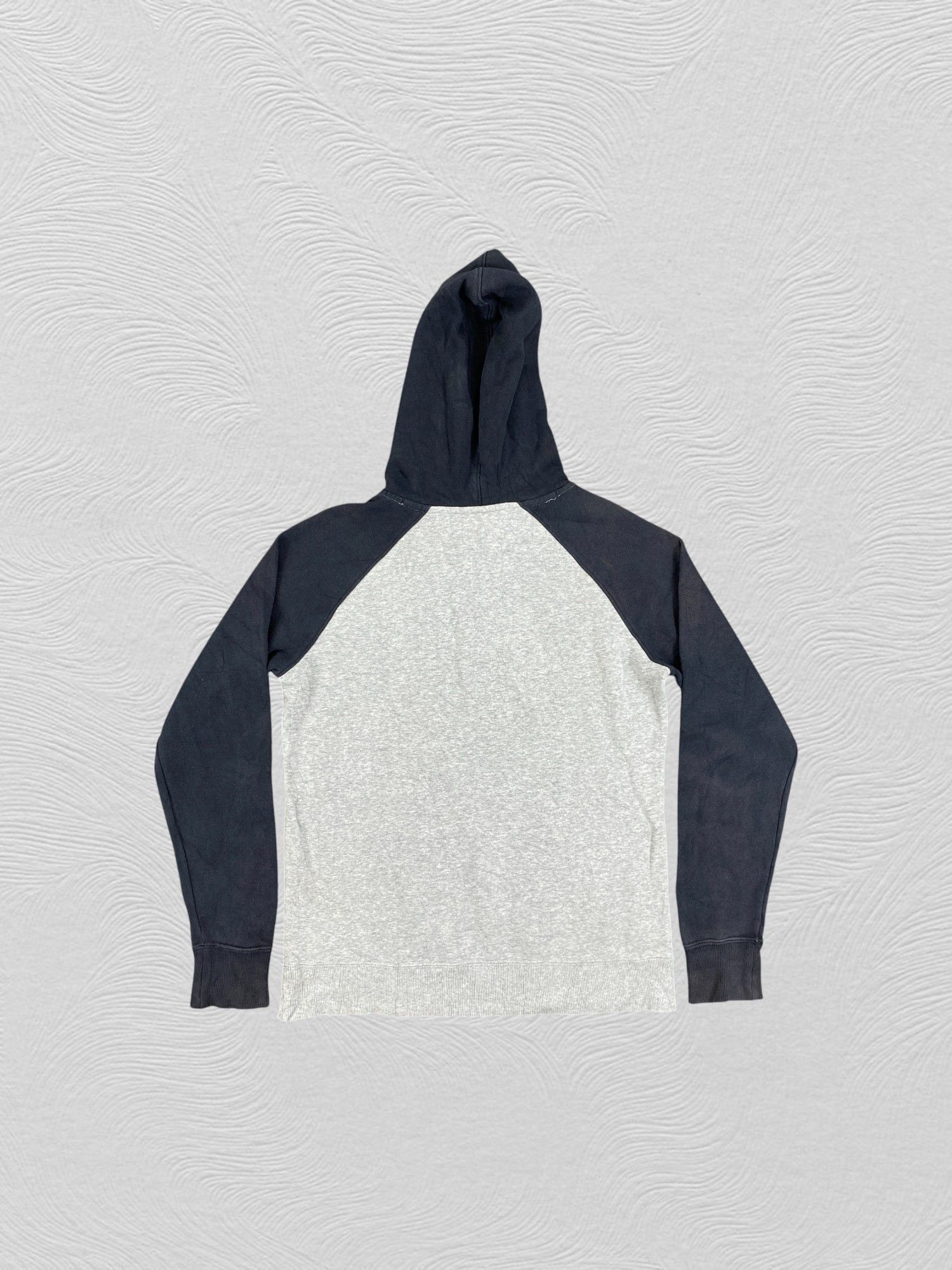 Under Armour Vintage Under Armour Hoodie - SW086 Size US S / EU 44-46 / 1 - 2 Thumbnail