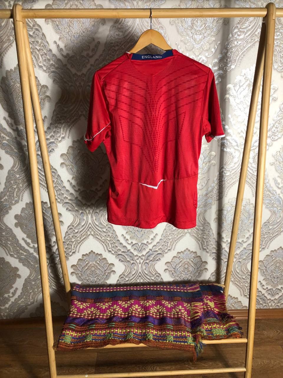 Umbro VINTAGE UMBRO ENGLAND RETRO SOCCER JERSEY MANCHESTER Y2K 90s Size US S / EU 44-46 / 1 - 8 Thumbnail