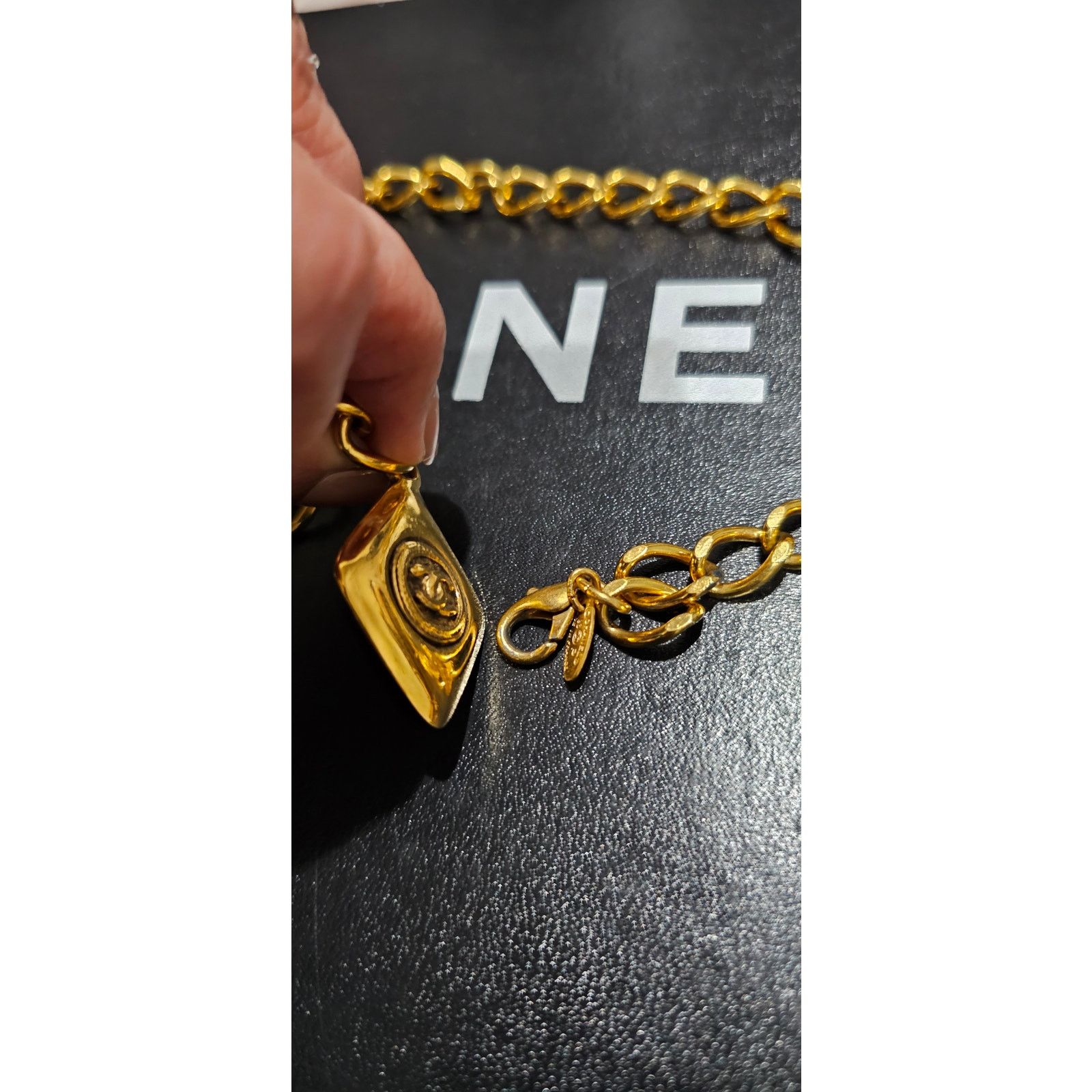 Chanel CHANEL CC Vintage 24K Necklace Rhombus Logo Gold 93P Size ONE SIZE - 6 Thumbnail