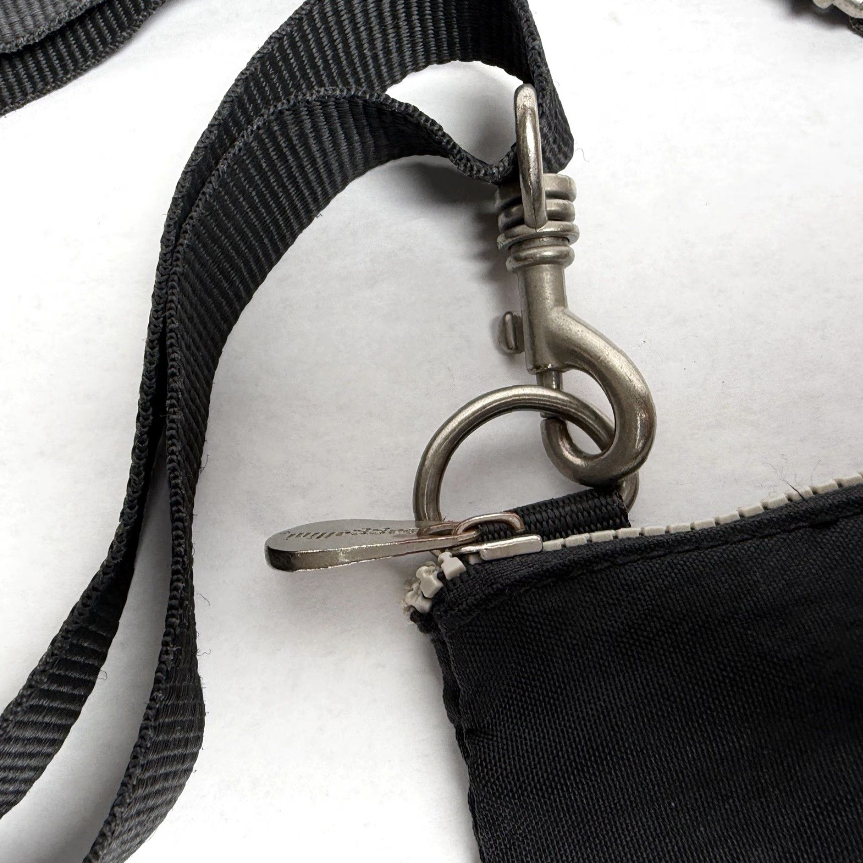 Vintage Baggallini Purse Crossbody Nylon Side Zipper Organizer Adjustable Strap Black Small Women Size ONE SIZE - 4 Thumbnail