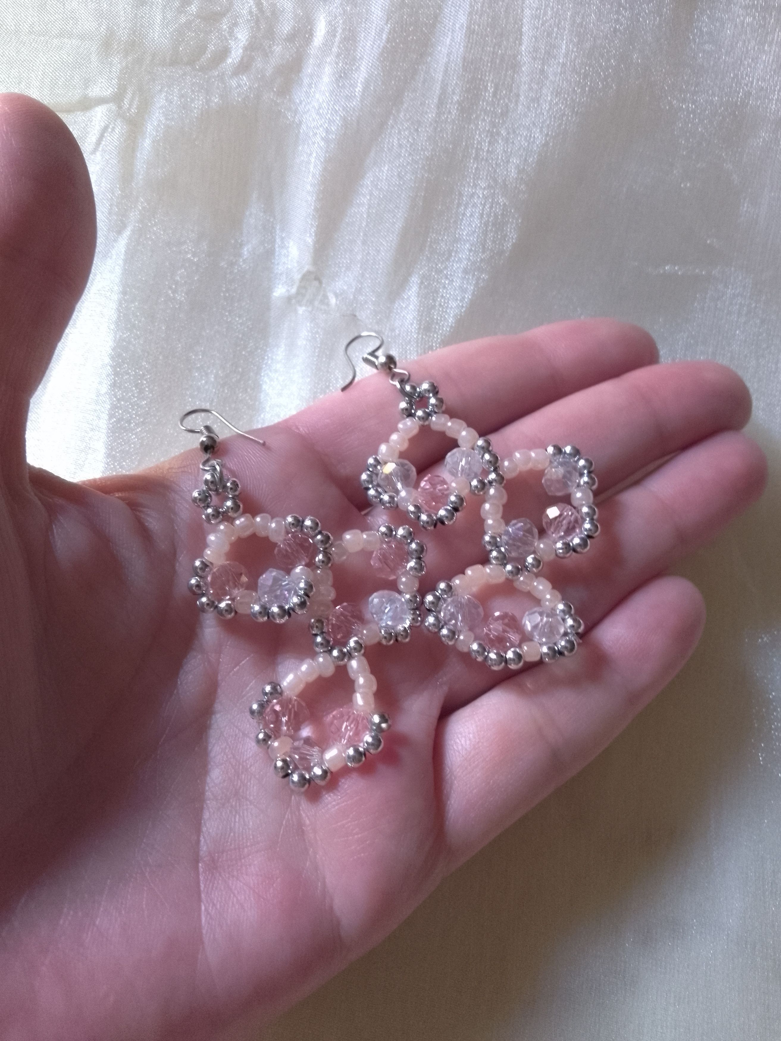 Handmade Necklace Earrings set Leafy pattern soft pink Crystal Size ONE SIZE - 7 Thumbnail