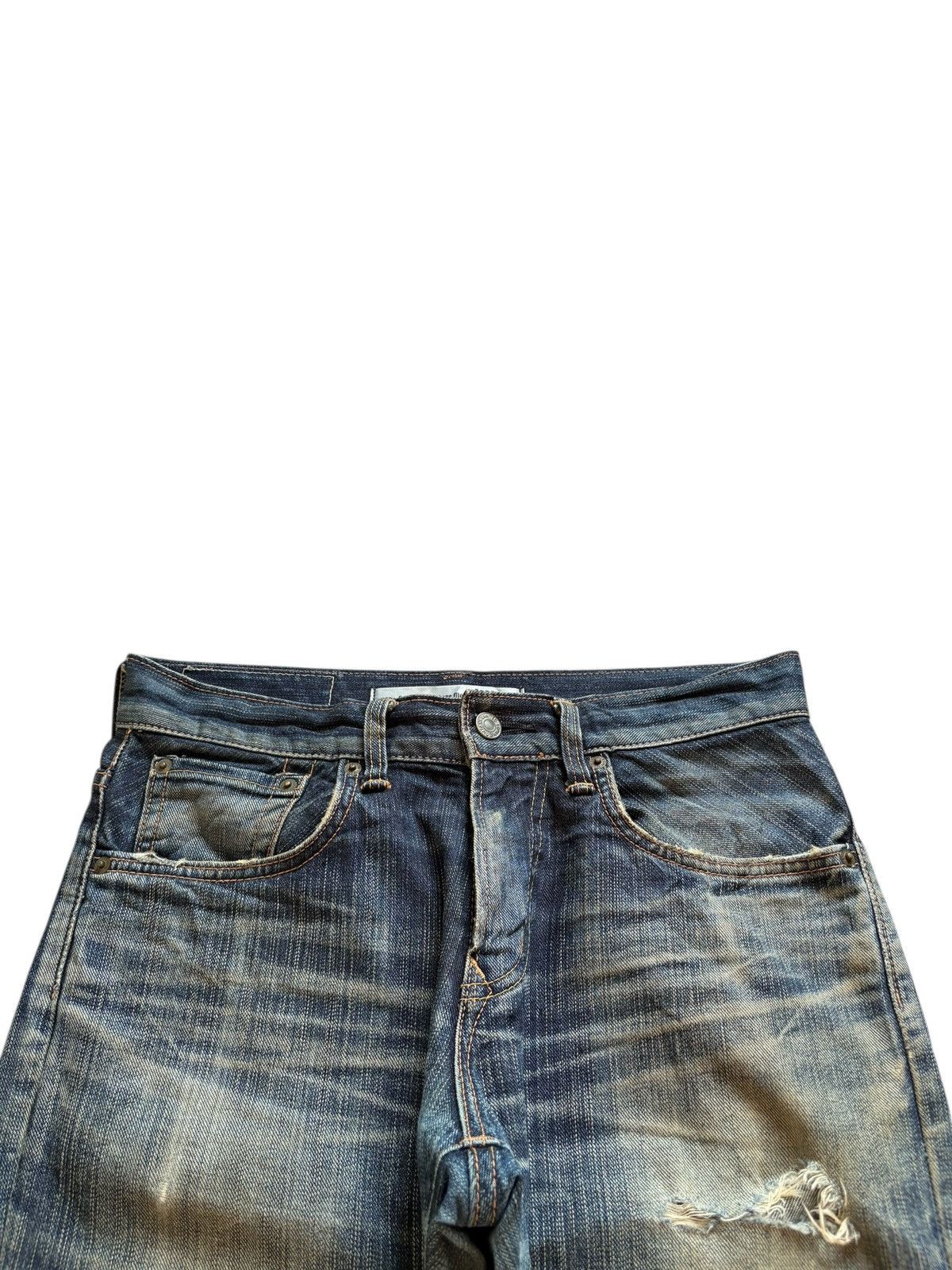 Edwin Exclusive Vintage Edwin 401 Mud Wash Distressed Flare Jeans Size US 30 / EU 46 - 4 Thumbnail