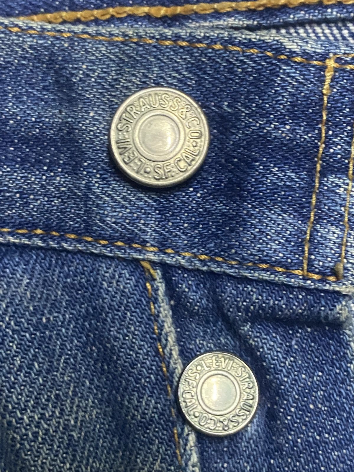 Levi's Vintage Levis Engineered Mud Wash Distressed Twist Leg Jeans Size US 31 - 10 Thumbnail