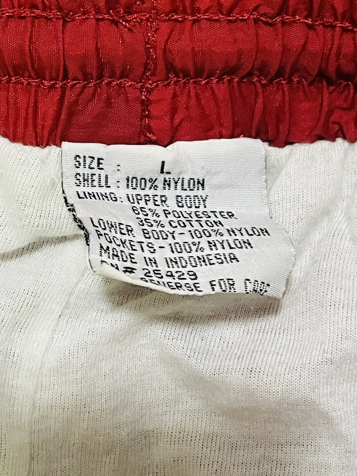 Reebok × Vintage Vintage Reebok Red Nylon Track Pants L Size US 34 / EU 50 - 3 Thumbnail