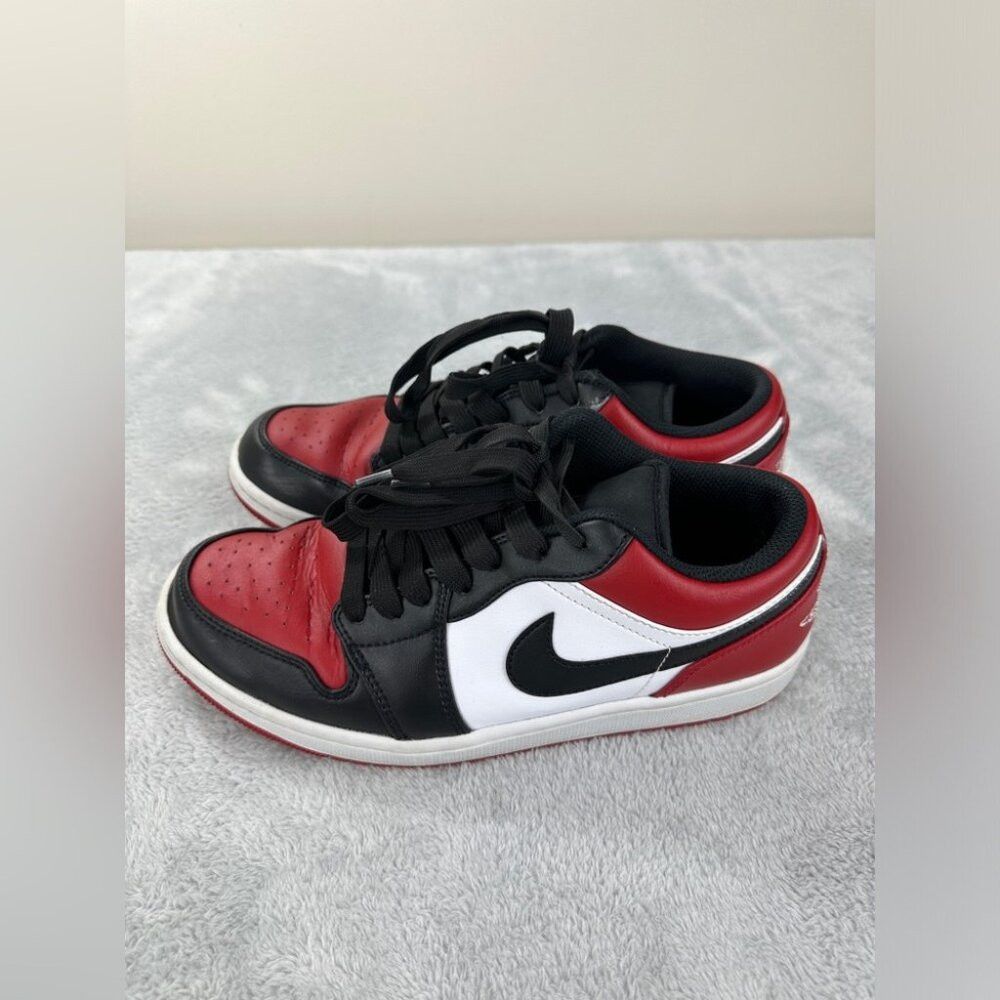 Jordan Brand Nike Air Jordan 1 Low "Bred Toe" men's size 9 US 553558-612 Size US 9 / EU 42 - 9 Thumbnail