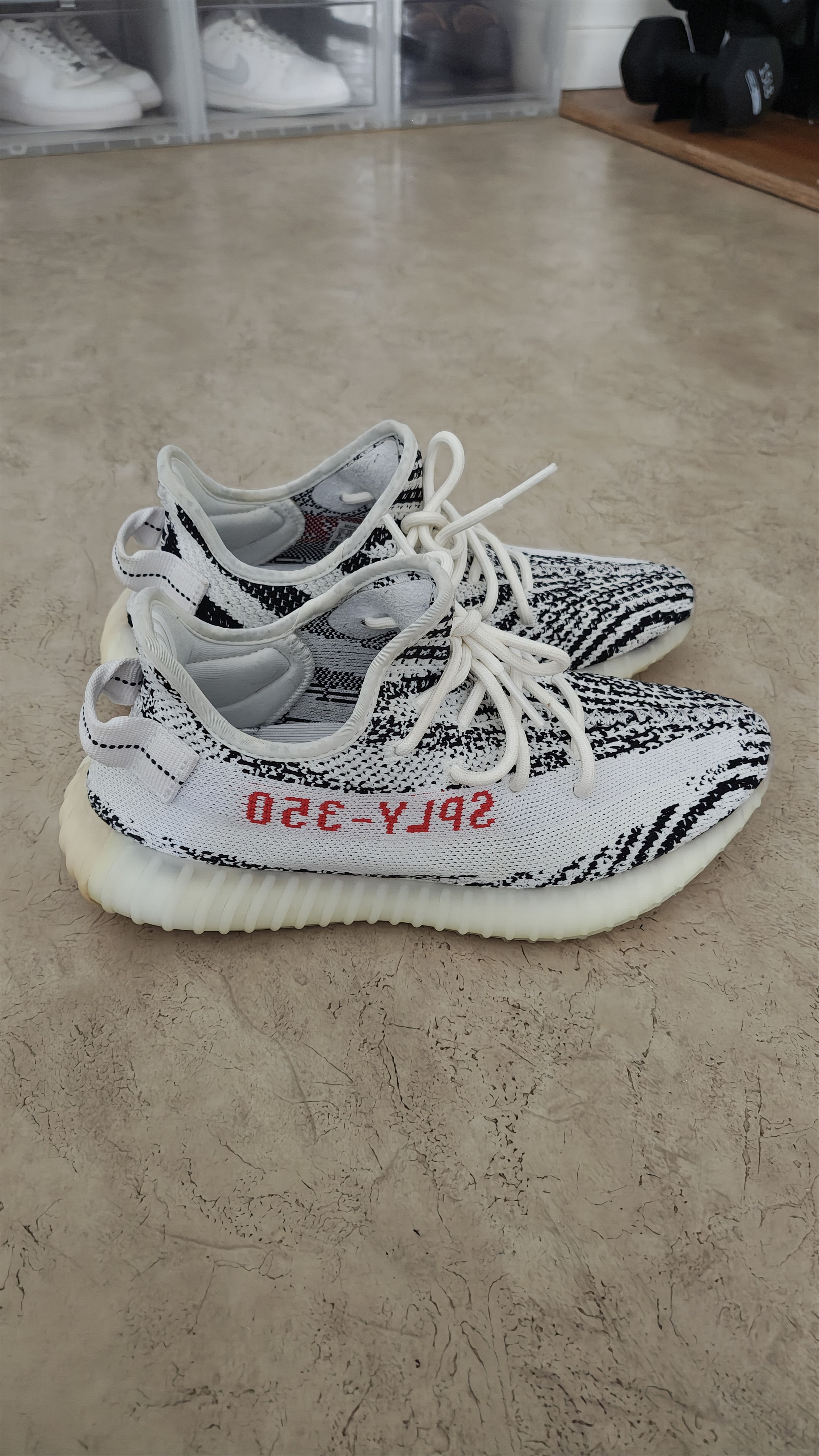 Yeezy Yeezy 350 Zebra 2019 Size US 8 / EU 41 - 3 Thumbnail