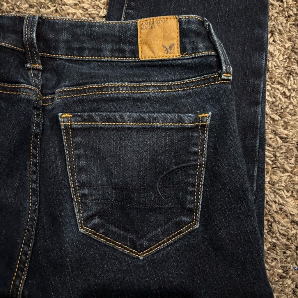 American Eagle Outfitters American Eagle Outfitters Dark Indigo Skinny Jeans Size 26" / US 2 / IT 38 - 2 Thumbnail