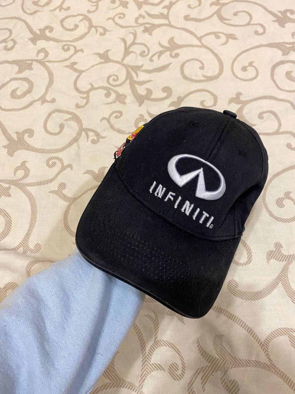 Red Bull Infiniti Red Bull Racing F1 Embroidered Strapback Cap Hat Size ONE SIZE - 2 Thumbnail