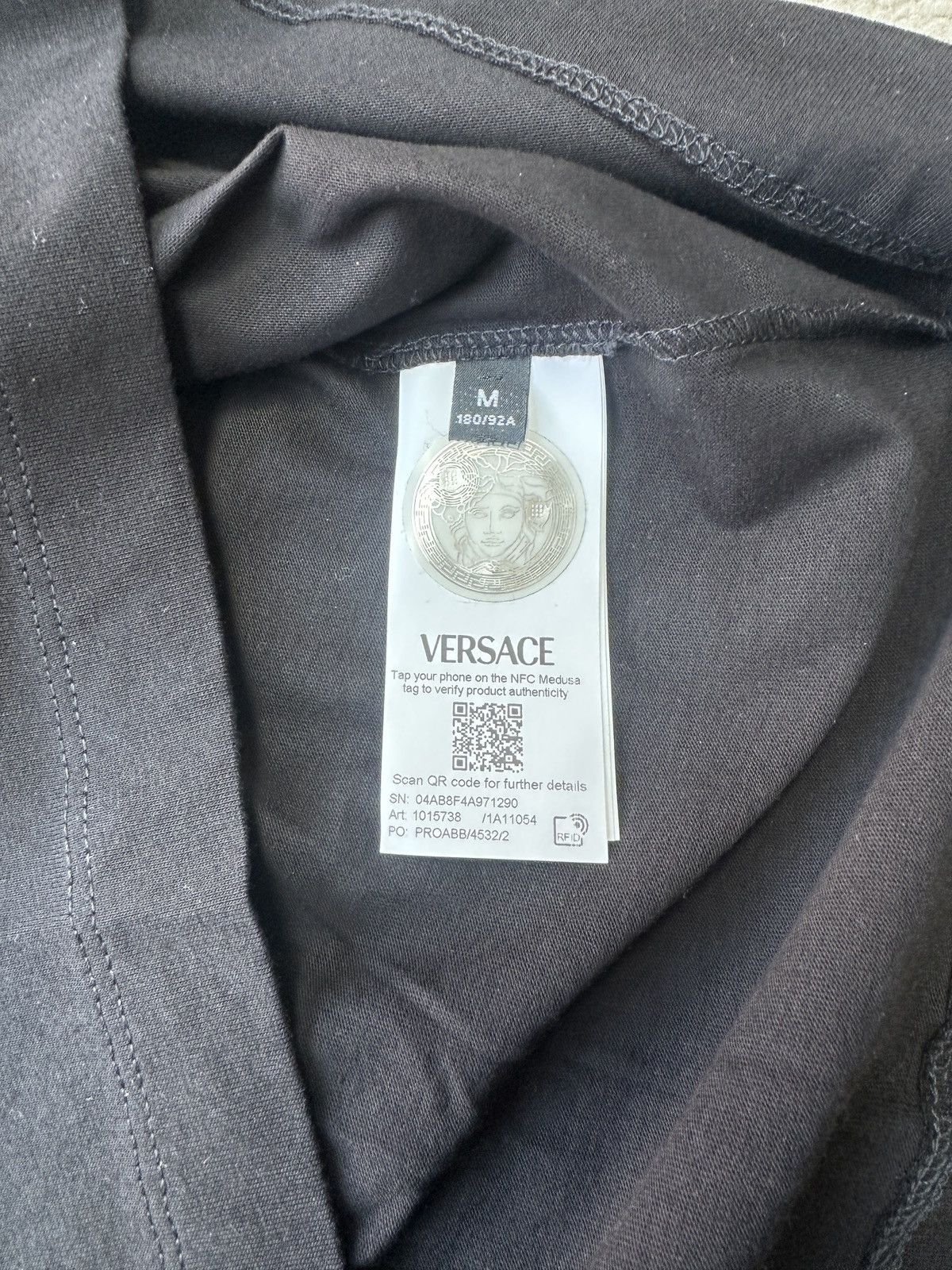 Versace Medusa Milano embroidered T-shirt Size US M / EU 48-50 / 2 - 4 Thumbnail