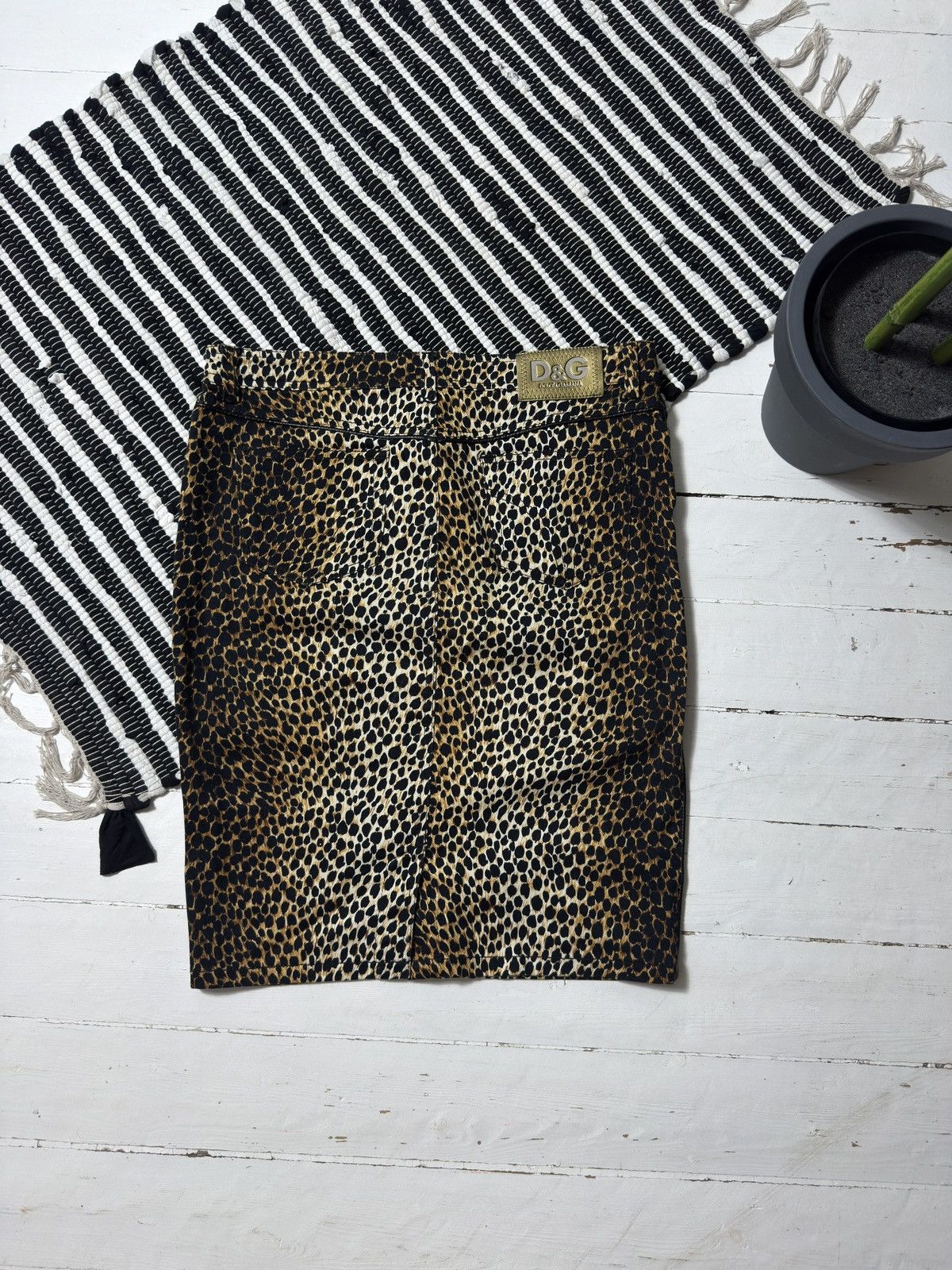 Dolce & Gabbana VINTAGE DOLCE&GABBANA LEOPARD ANIMAL PRINTED MIDI SKIRT Size 27" / US 4 / IT 40 - 5 Thumbnail