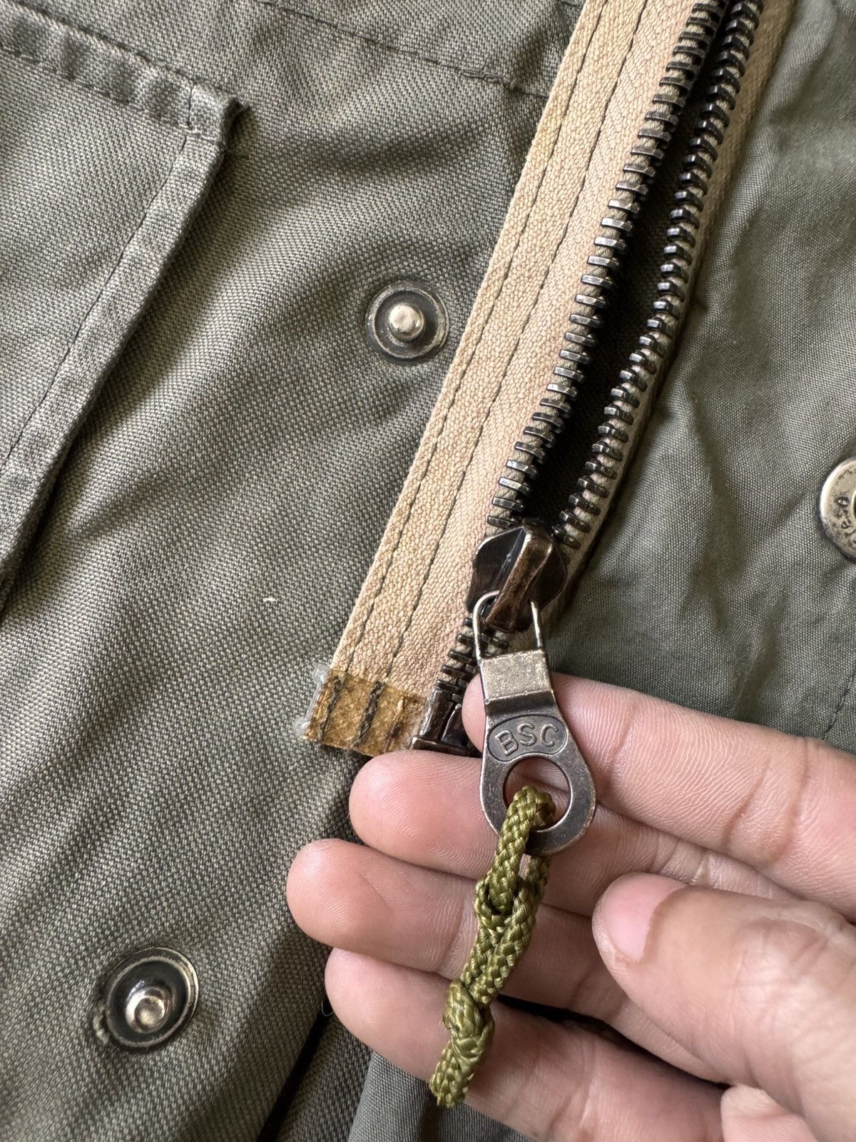 Infinite Archives ARCHIVE ITEM🔥 VINTAGE 70s SWISS ARMY HUNTING JACKET❗️ Size US L / EU 52-54 / 3 - 6 Thumbnail
