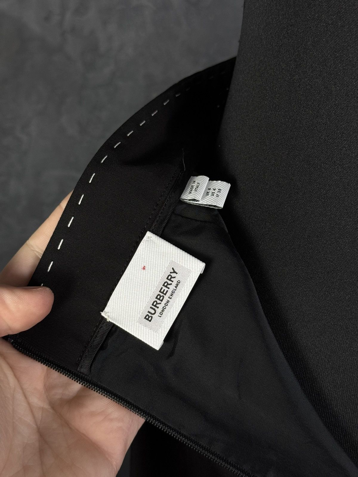Burberry Women's BURBERRY London Skirt Luxury Size 38 Size 27" / US 4 / IT 40 - 10 Thumbnail