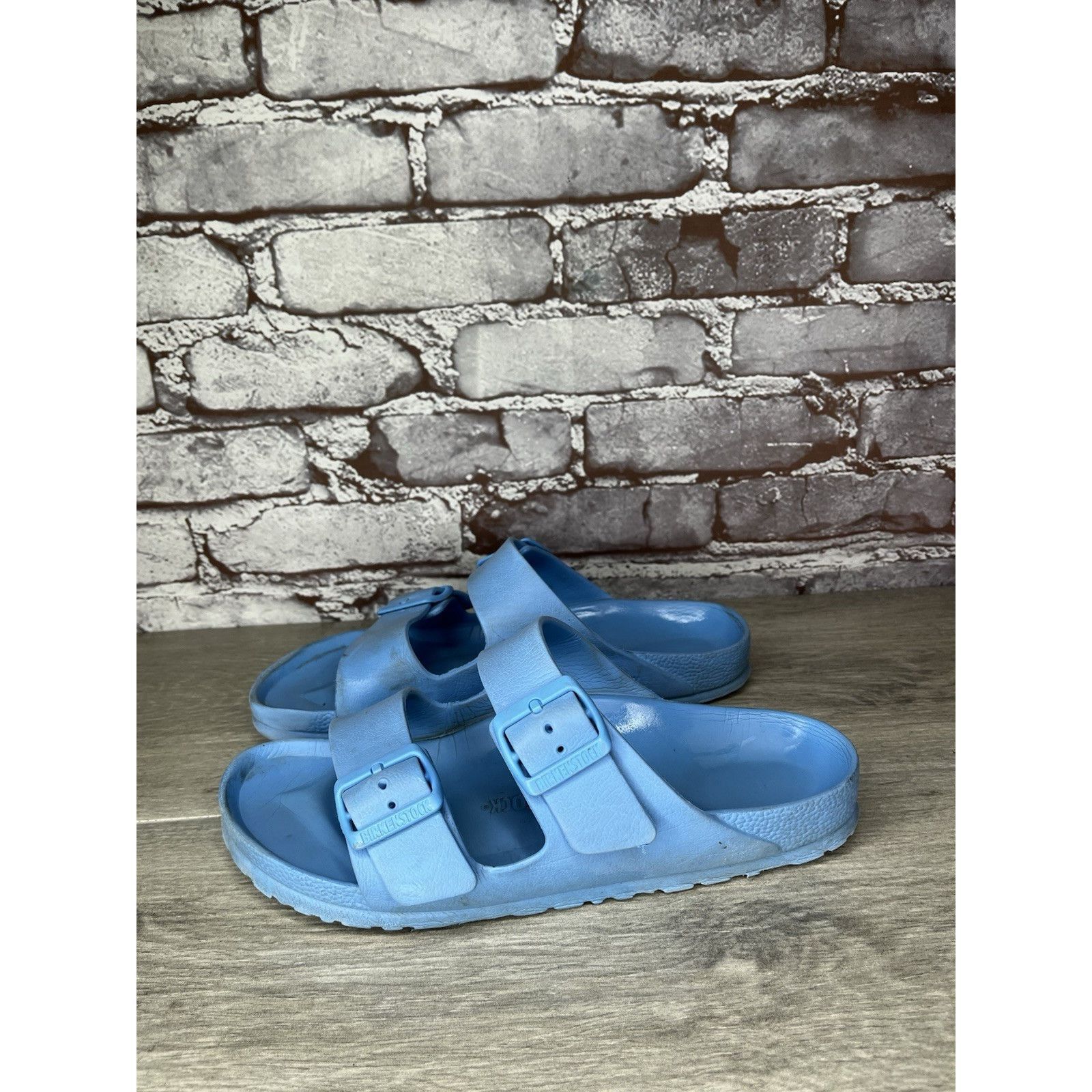 Birkenstock Birkenstock Arizona Essentials Baby Blue Lightweight Sandals Size US 7.5 / IT 37.5 - 15 Thumbnail