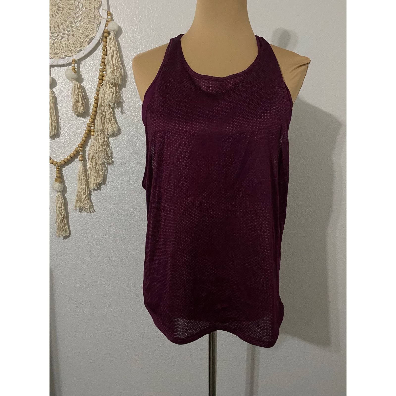 Lululemon lululemon tank top size 12 Size XL / US 12-14 / IT 48-50 - 1 Thumbnail