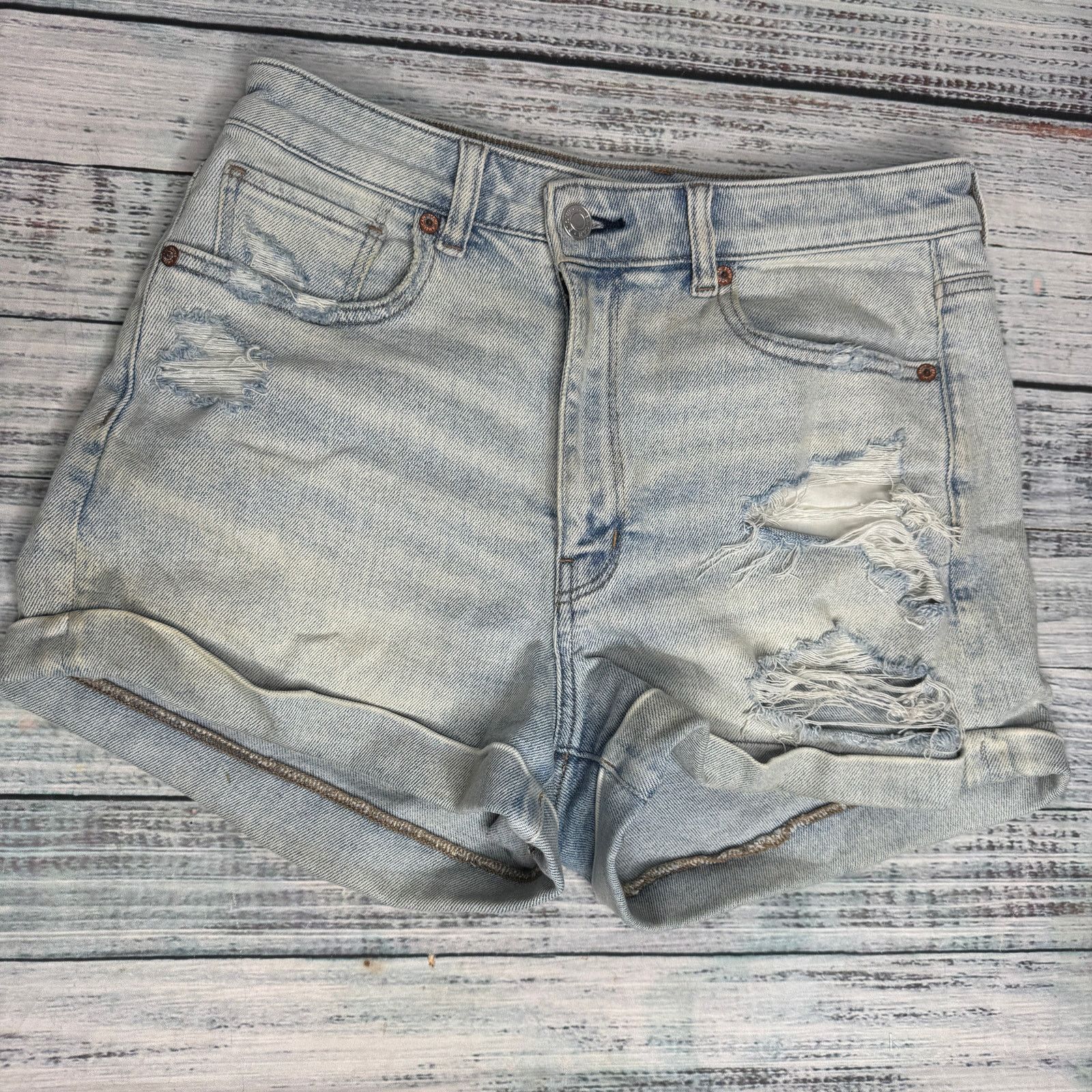 American Eagle Outfitters American Eagle AE Stretch Mom Shorts Distressed - Size 6 Size 28" / US 6 / IT 42 - 1 Thumbnail