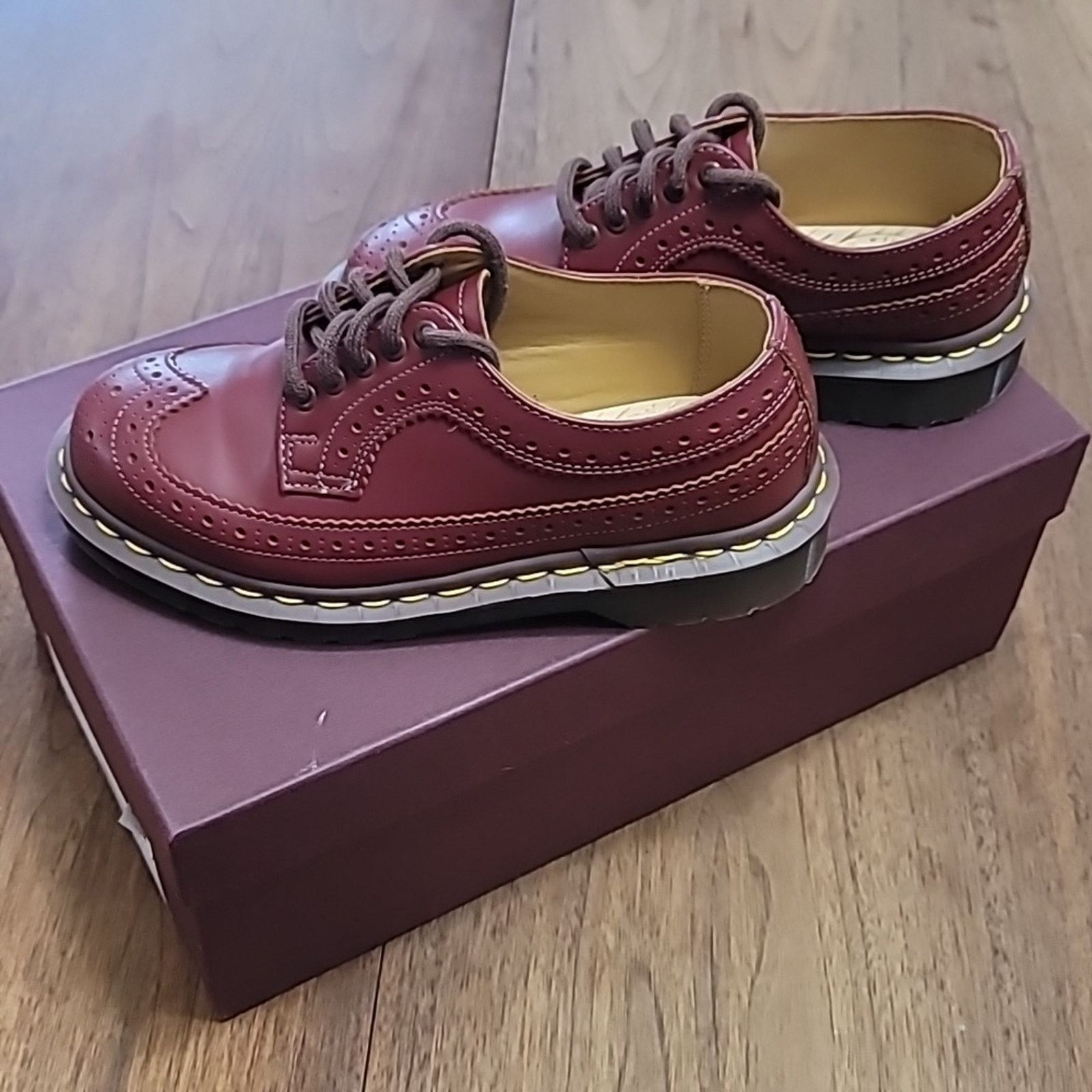 Dr. Martens NIB Dr. Martens Vintage 3989 Oxblood Oxfords Size US 5 / IT 35 - 2 Thumbnail