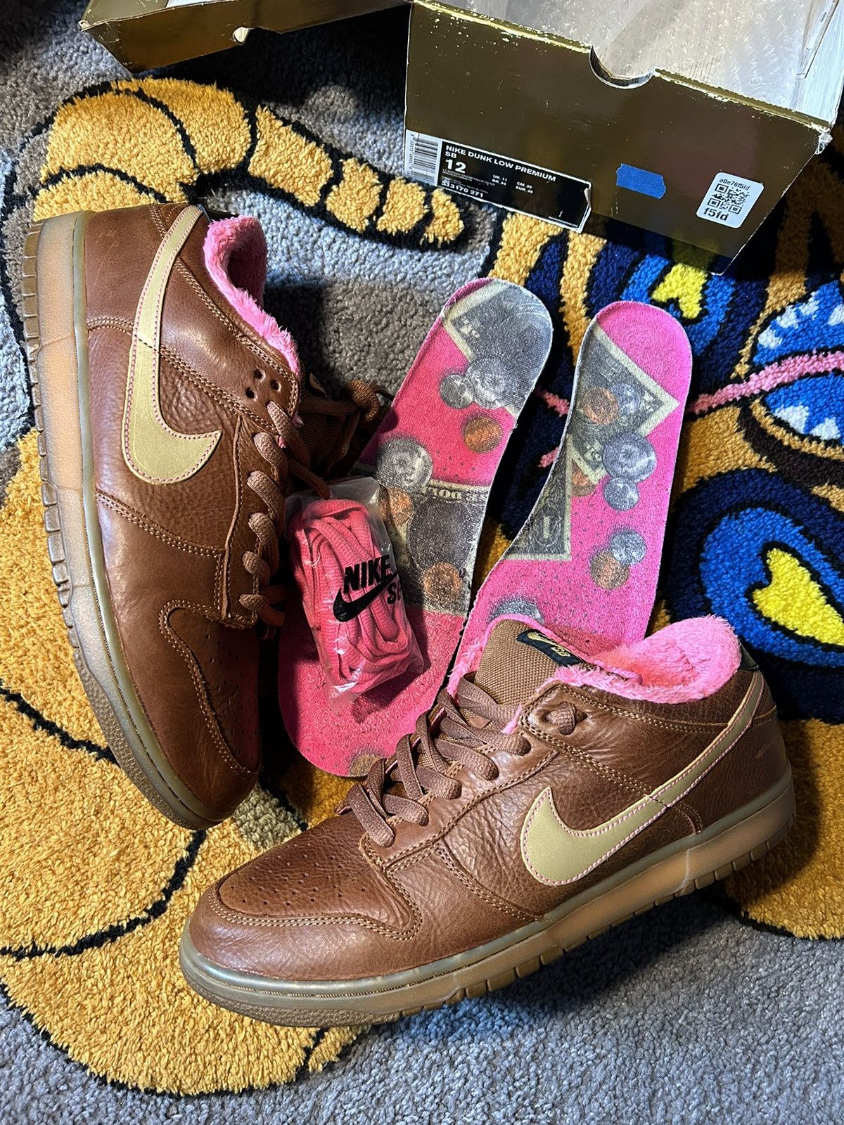 Nike Nike SB Dunk Low Gibson Guitar Case 2007 Size US 12 / EU 45 - 9 Thumbnail