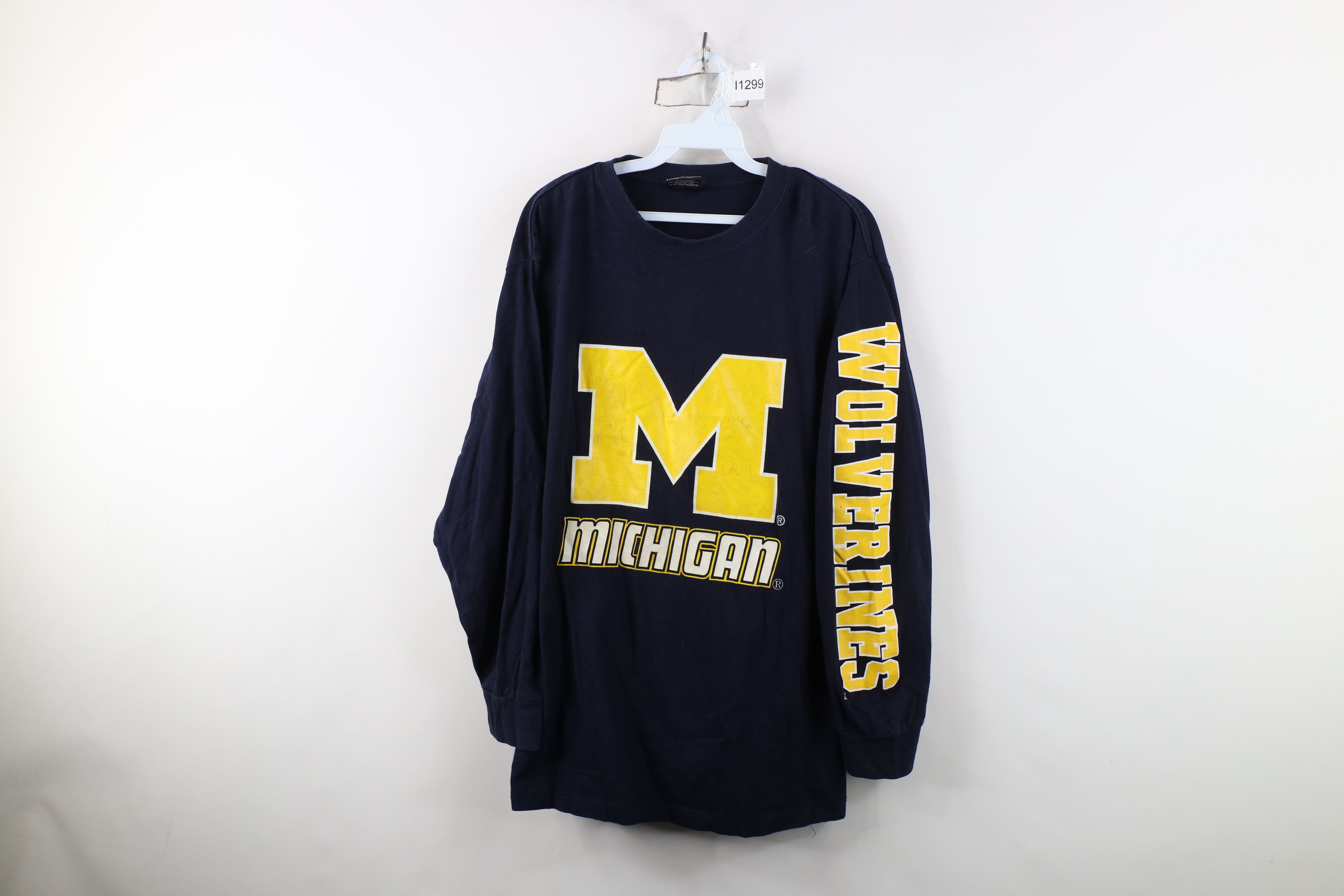 Vintage Vintage Y2K Heavy University of Michigan Long Sleeve T-Shirt Size US L / EU 52-54 / 3 - 1 Thumbnail