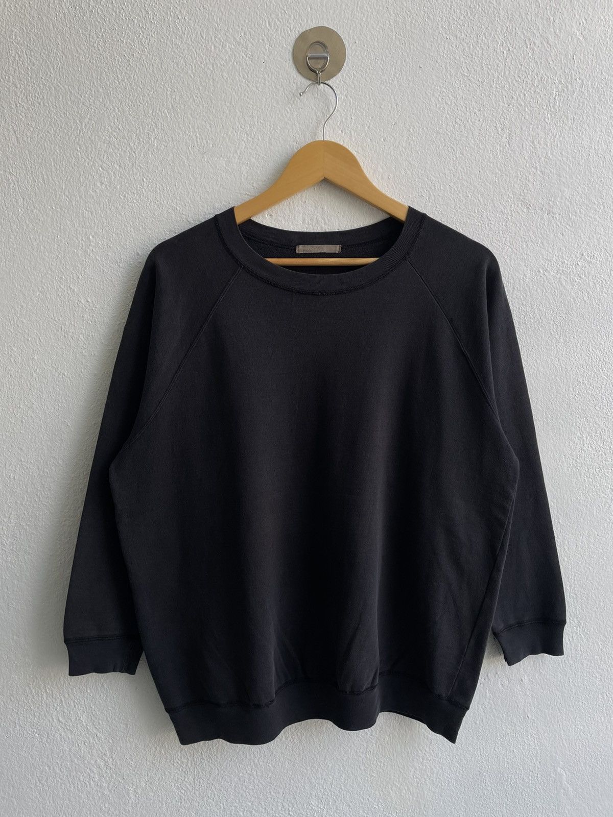 Yohji Yamamoto Vintage 90's Distress Yohji Yamamoto Crewneck Shirts Size US L / EU 52-54 / 3 - 10 Thumbnail