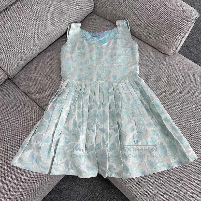 Prada Prada Mulberry silk jacquard sleeveless dress Size XS / US 0-2 / IT 36-38 - 1 Thumbnail